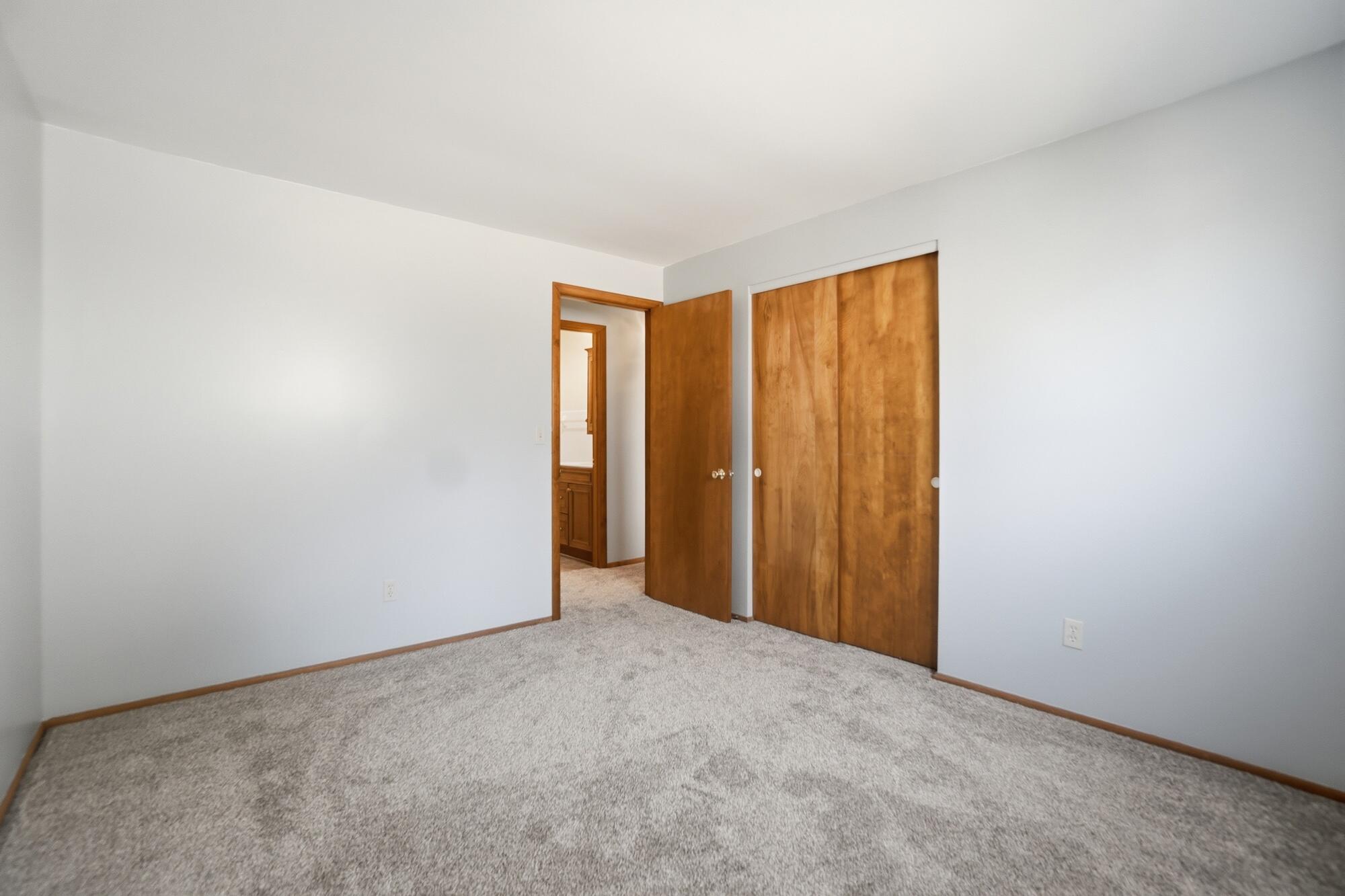 1044 Woodland Drive, Lima, Ohio 45805