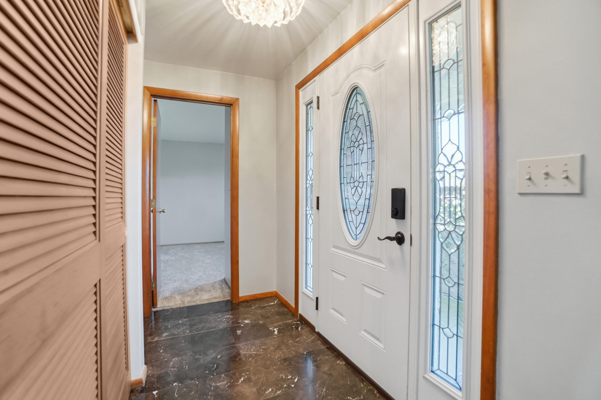 1044 Woodland Drive, Lima, Ohio 45805