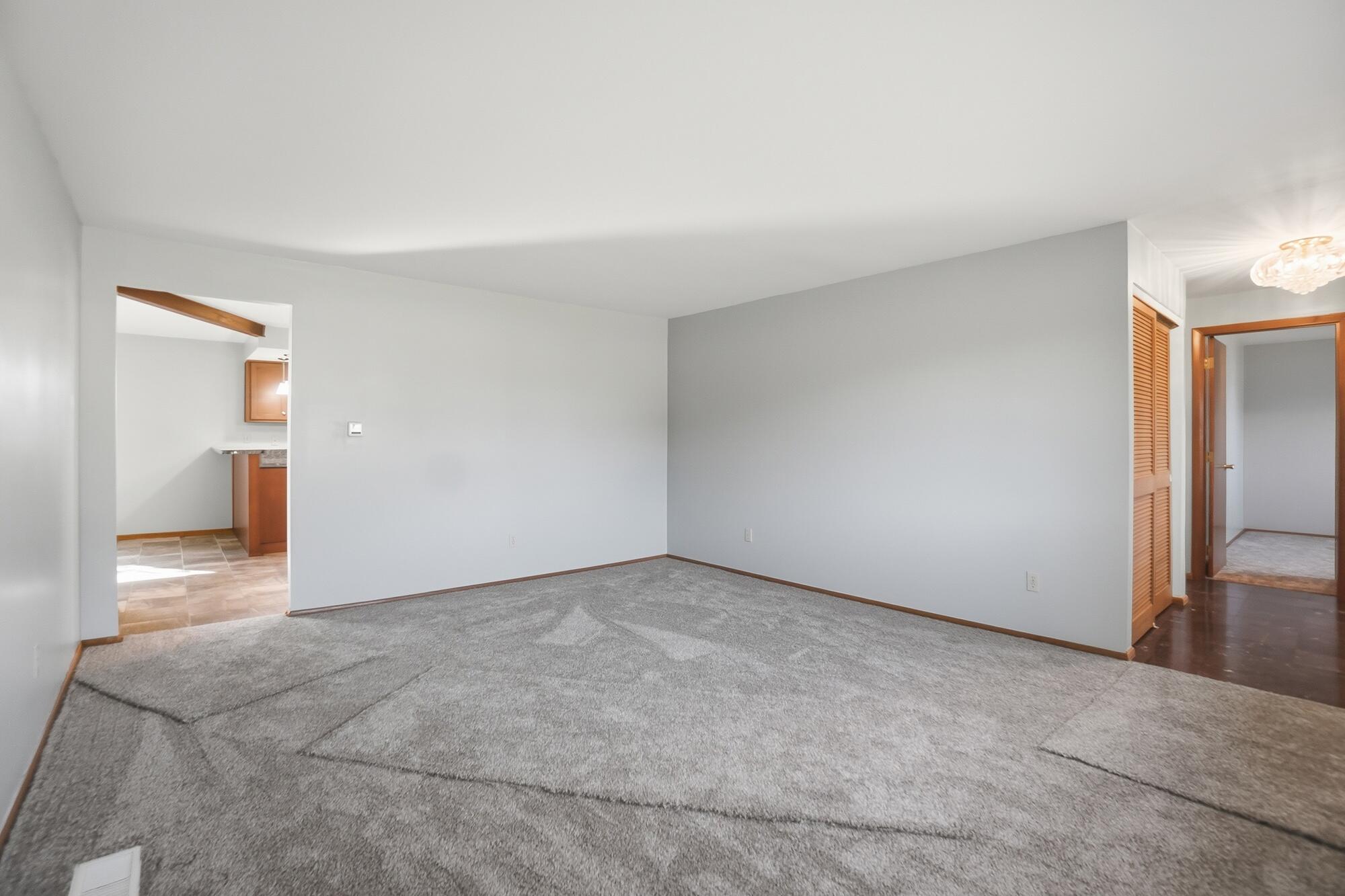 1044 Woodland Drive, Lima, Ohio 45805