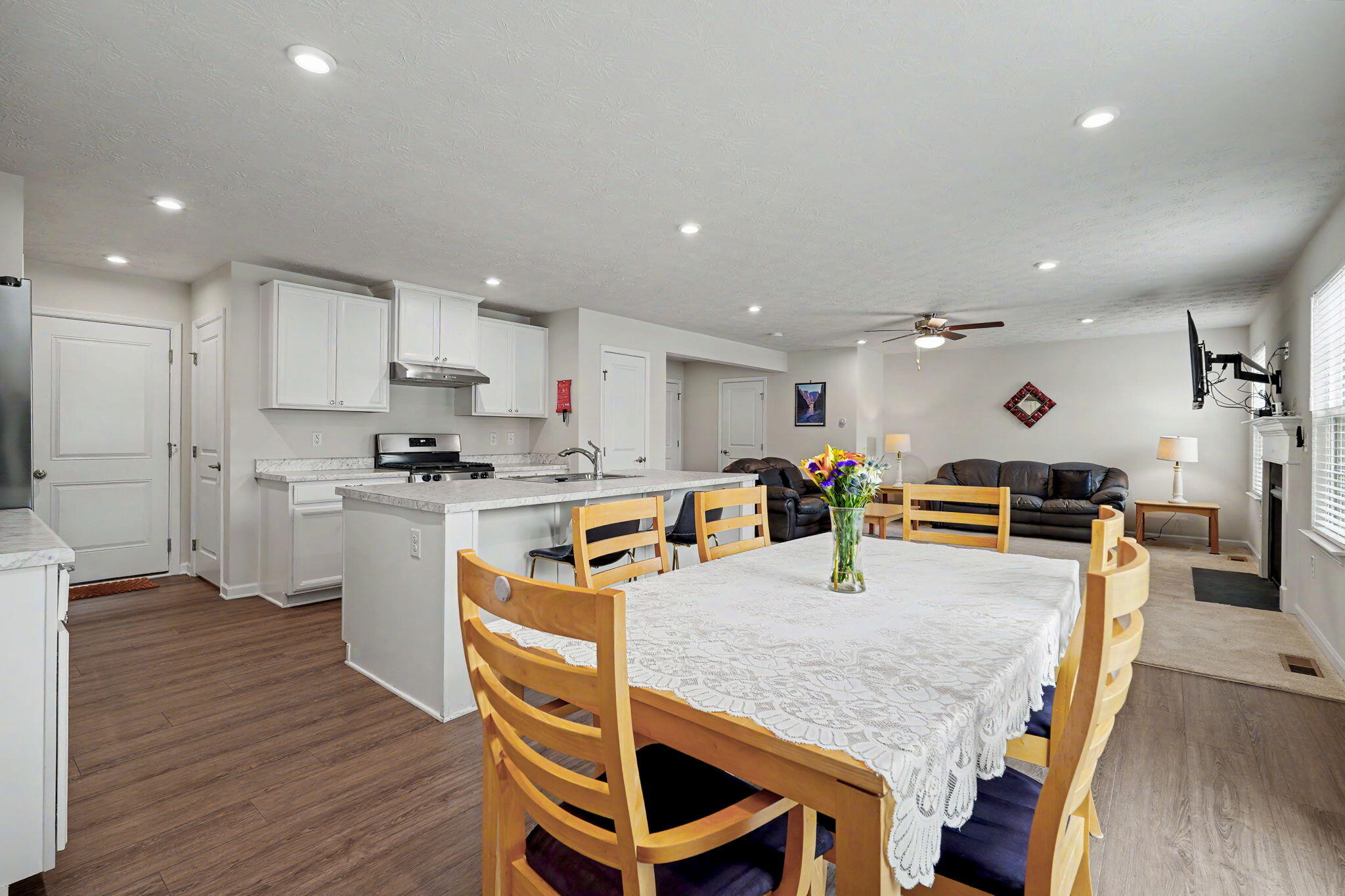 157 Cresting Road, Fairborn, Ohio 45324
