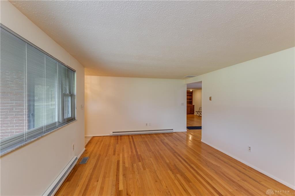 6065 Country Estates Drive, Tipp City, Ohio 45371