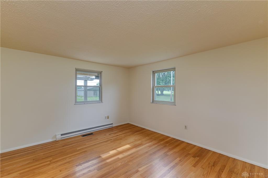 6065 Country Estates Drive, Tipp City, Ohio 45371