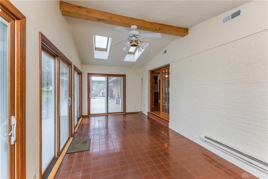 6065 Country Estates Drive, Tipp City, Ohio 45371