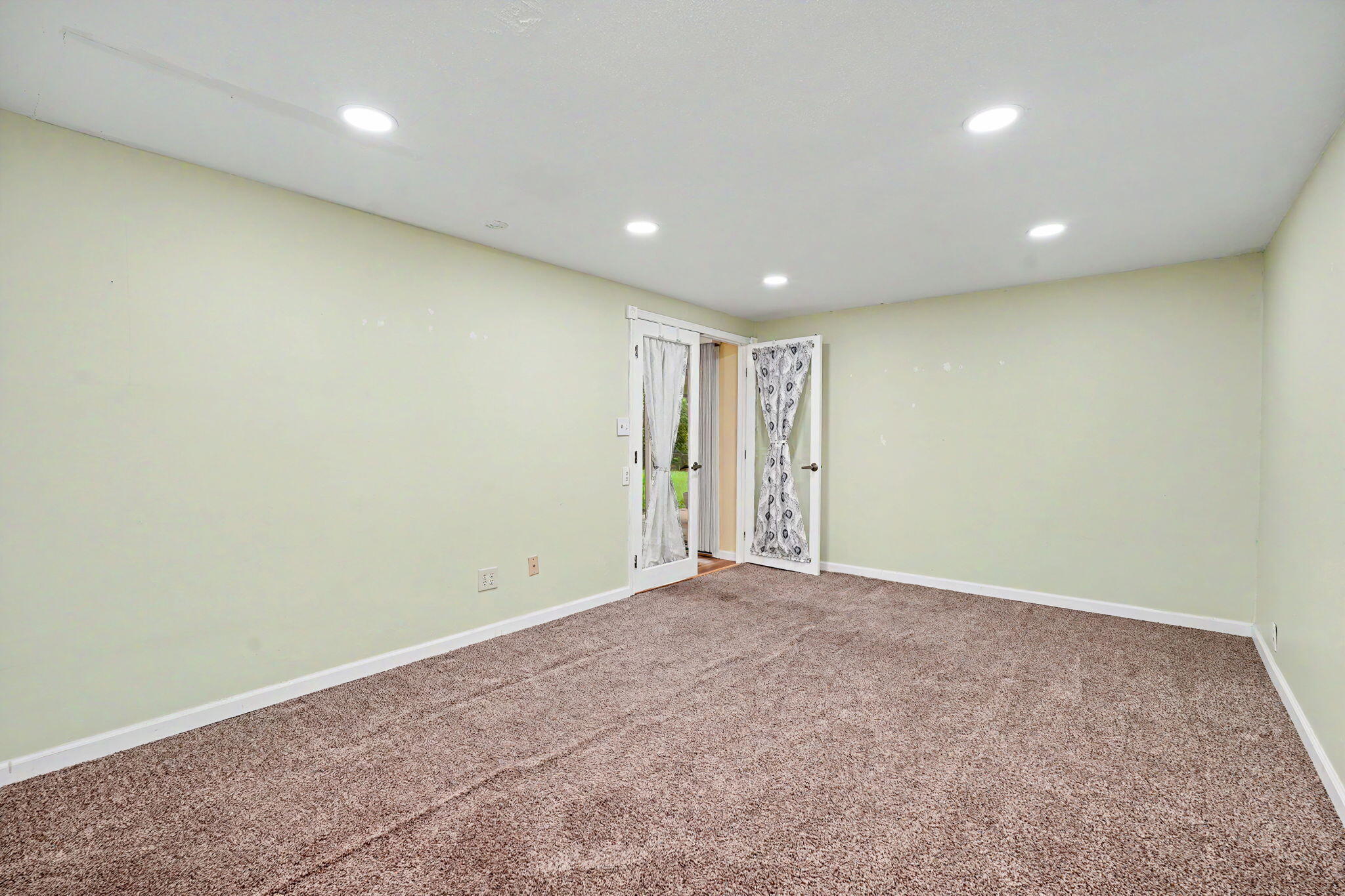7090 Claybeck Drive, Dayton, Ohio 45424