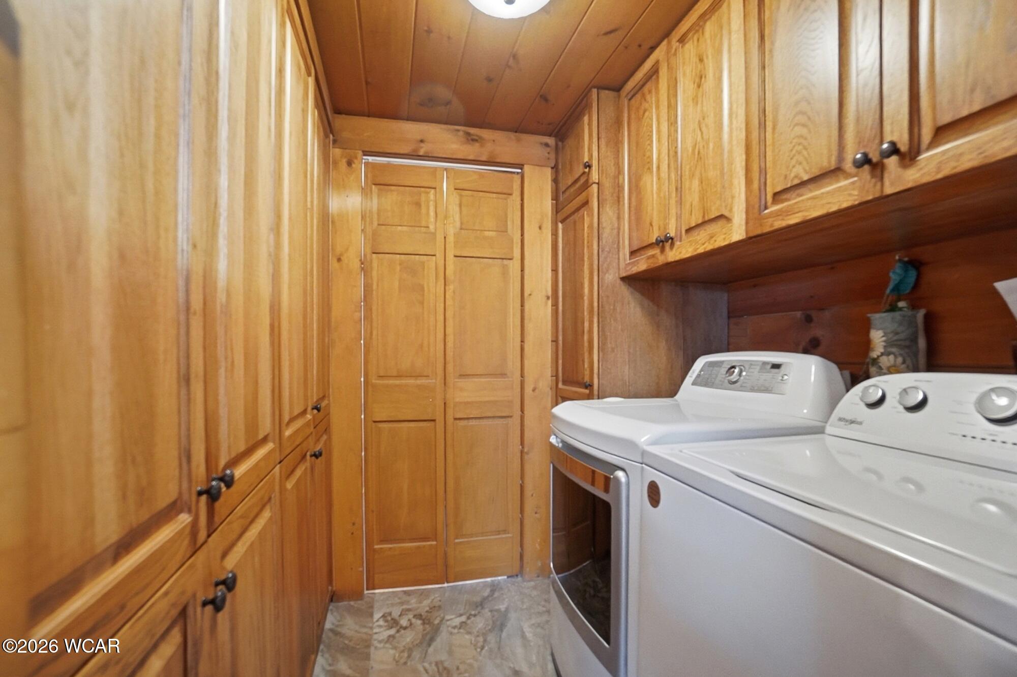 25353 Buckland Holden Road, Waynesfield, Ohio