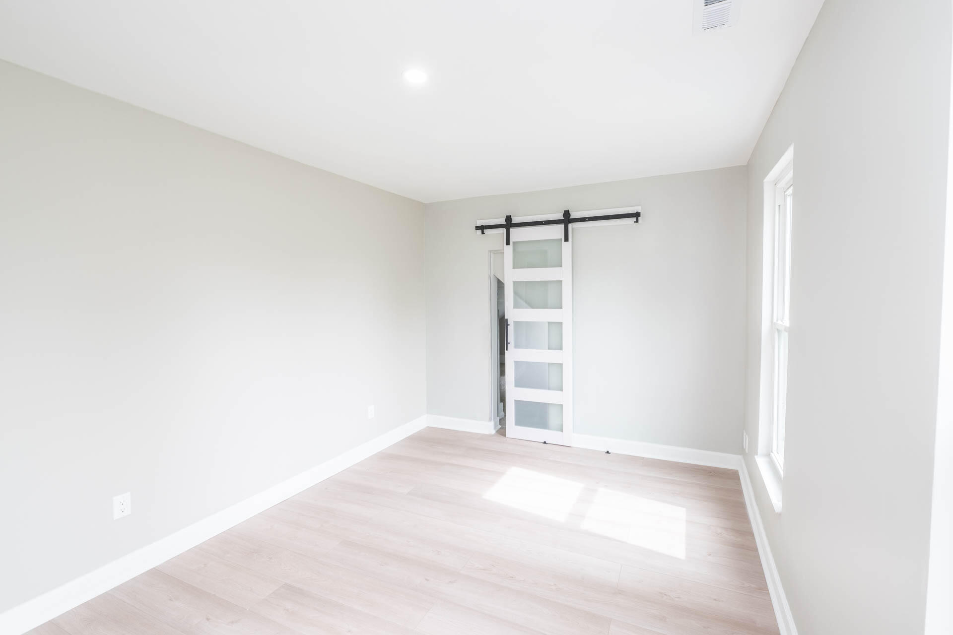 908 Cedar Street, Springfield, Ohio 45504