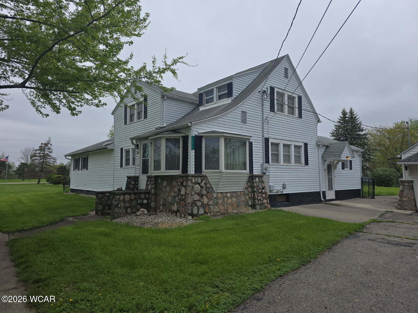 206 Wyandot Street, Pioneer, Ohio