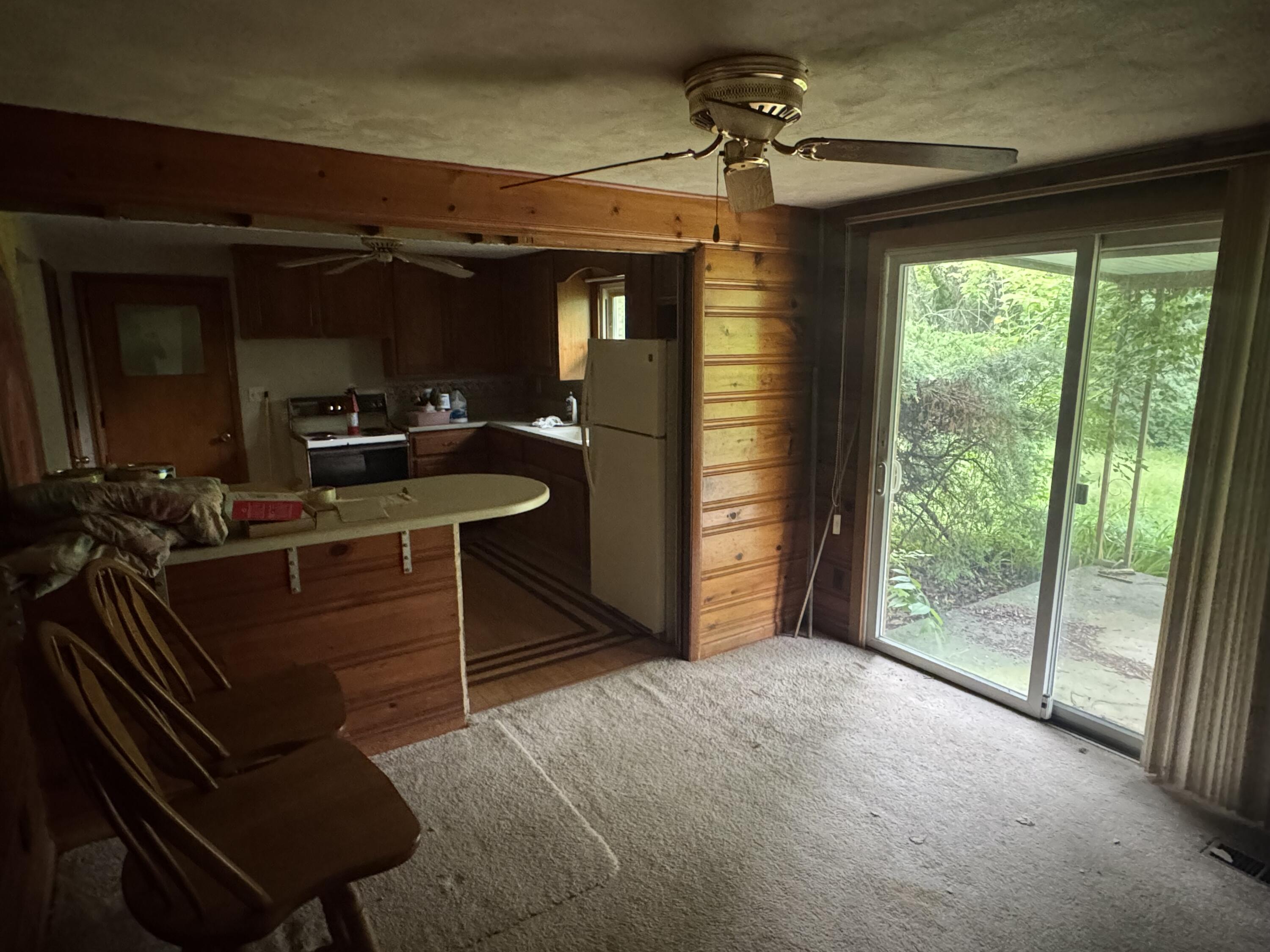 254 Oakridge Drive, Springfield, Ohio 45504