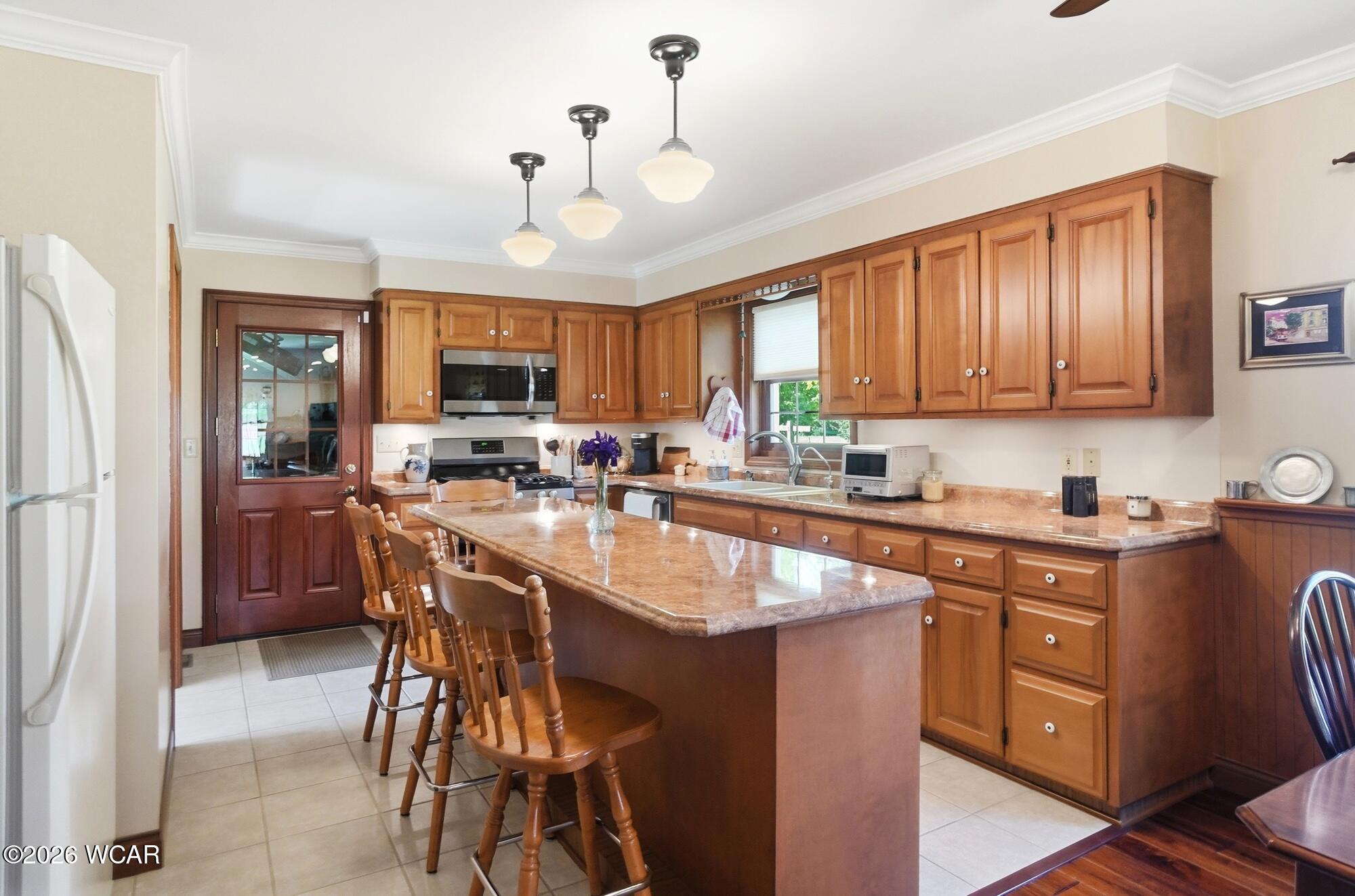 2299 Wapak Road, Lima, Ohio