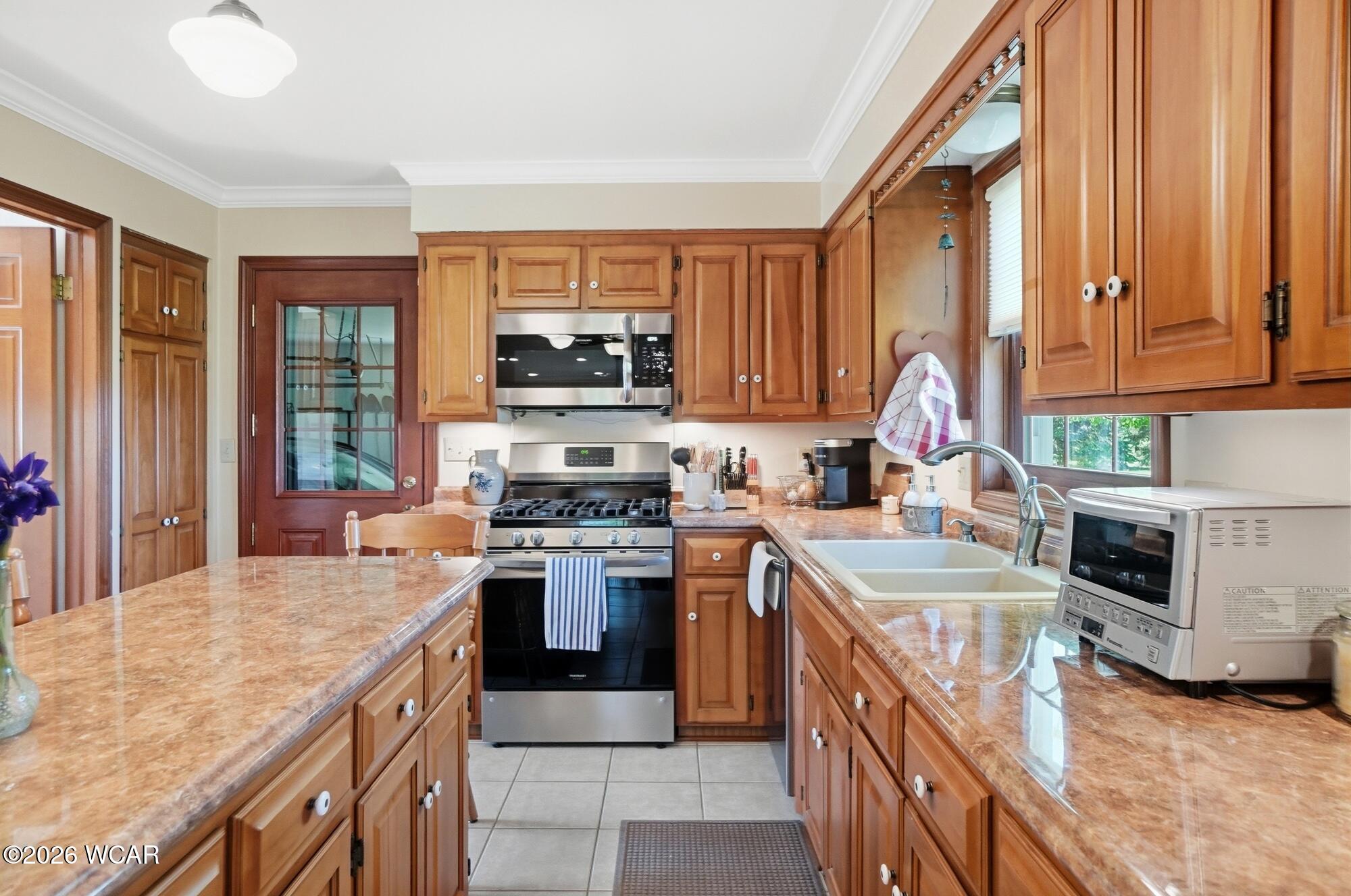 2299 Wapak Road, Lima, Ohio