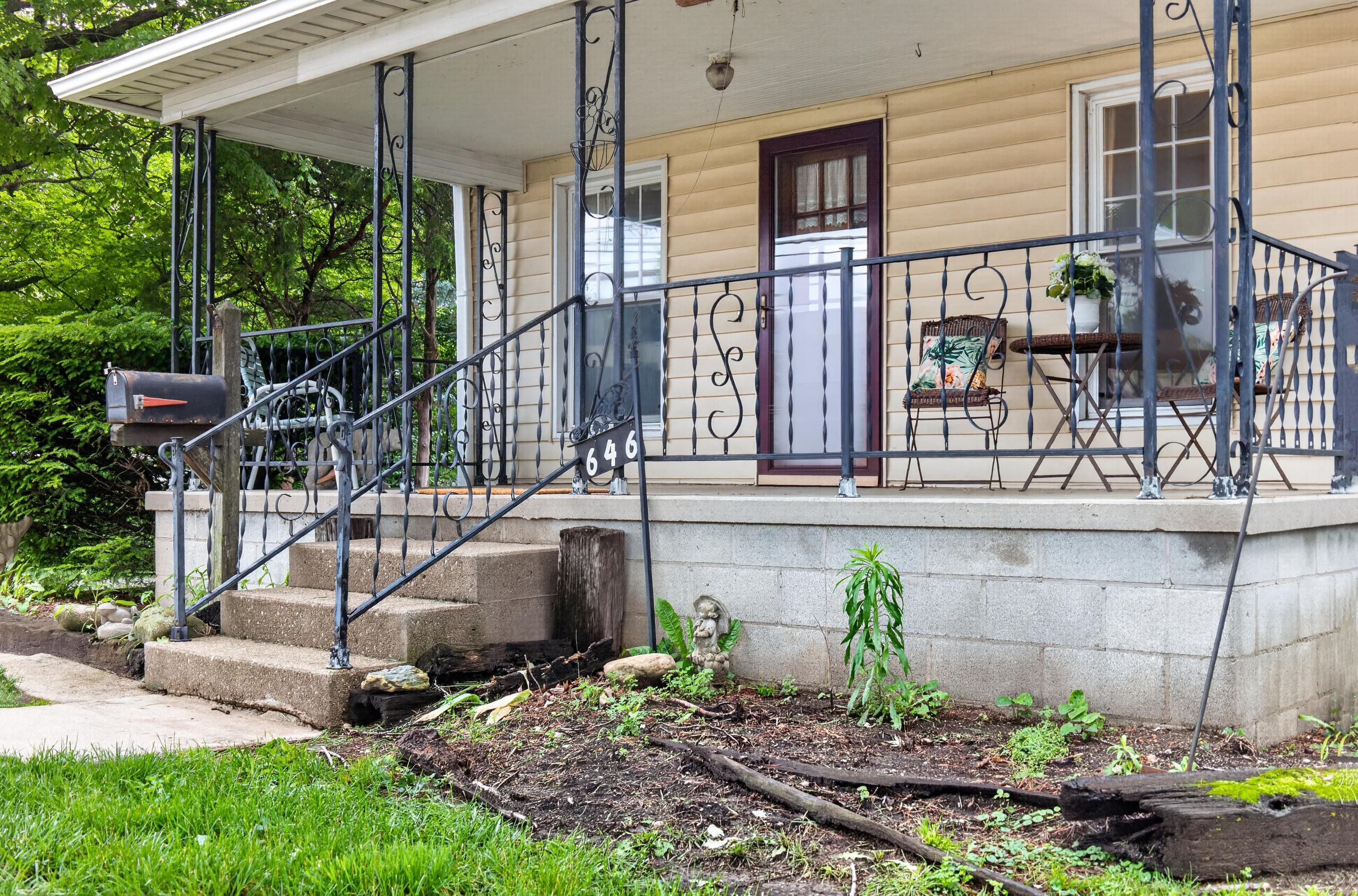 646 Miami Street, West Milton, Ohio 45383