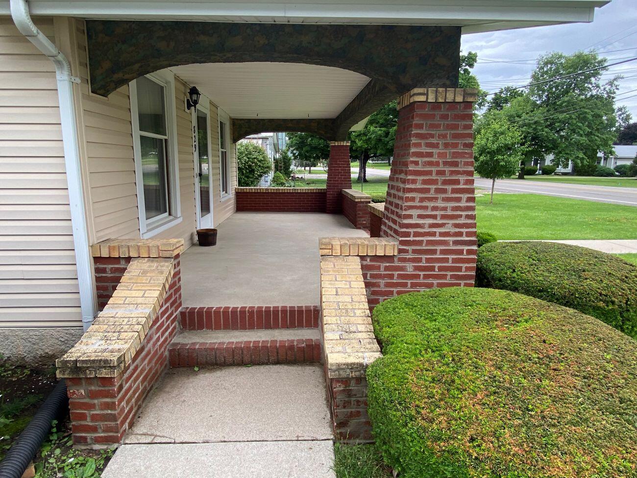 829 Runkle Street, West Liberty, Ohio 43357