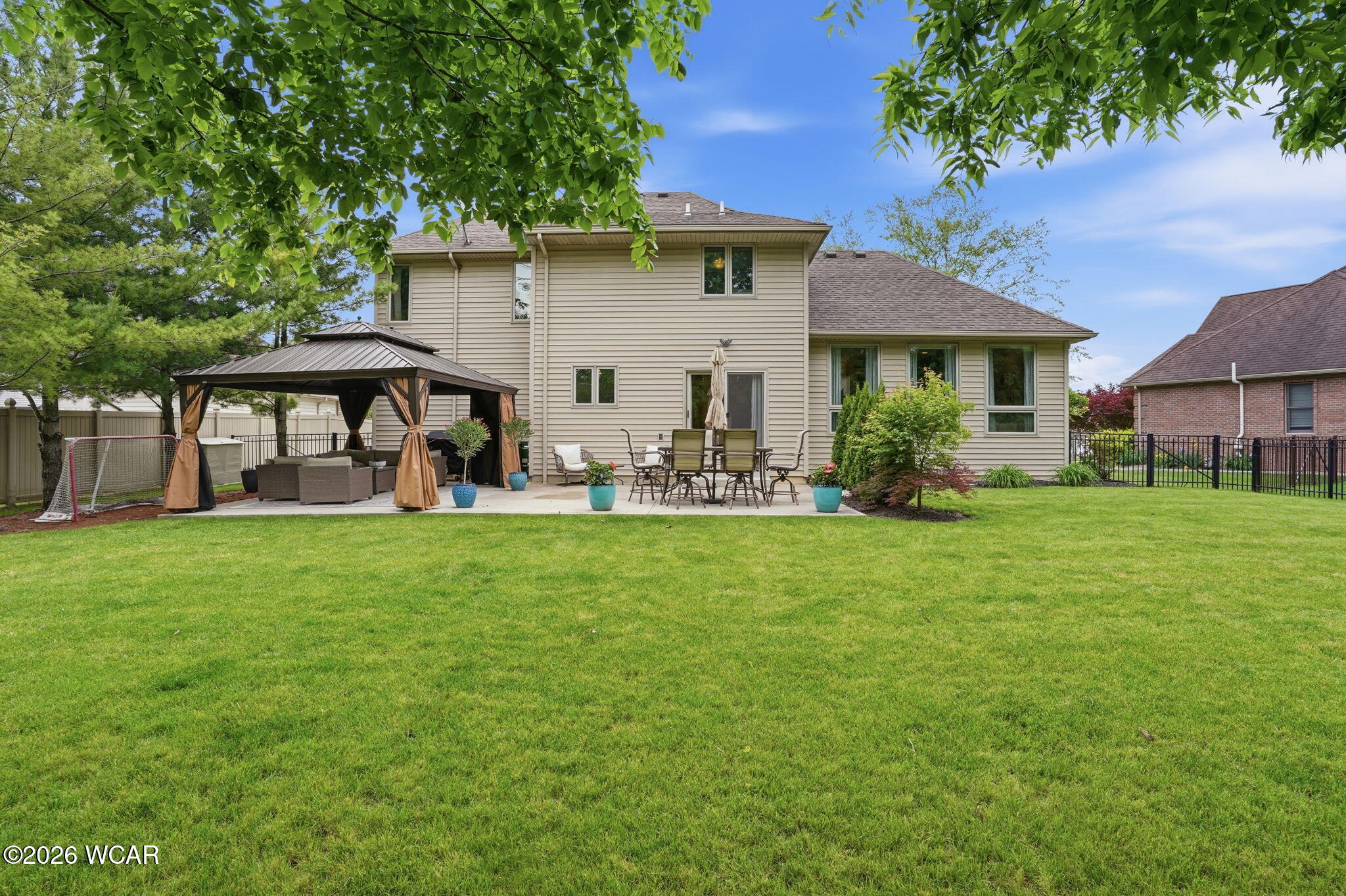 15590 Brookfield, Findlay, Ohio