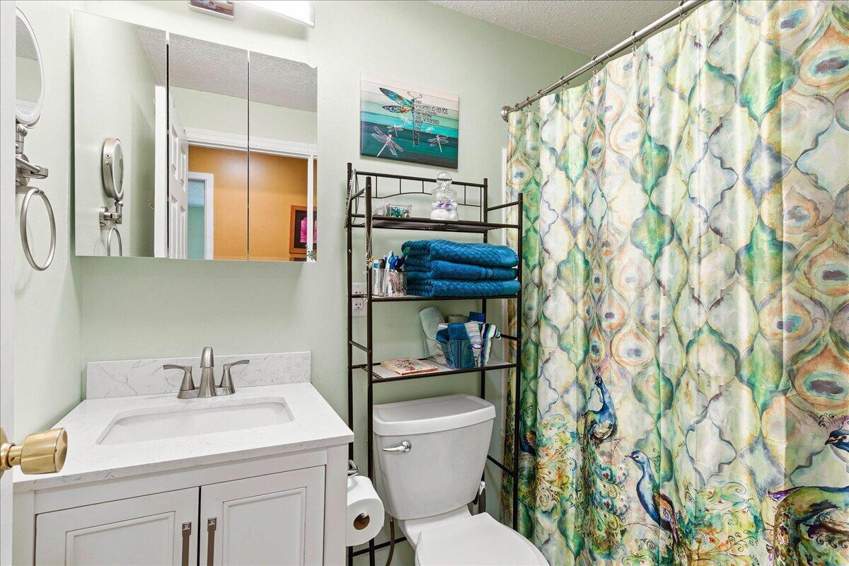 20 Dooley Drive, North Lewisburg, Ohio 43060