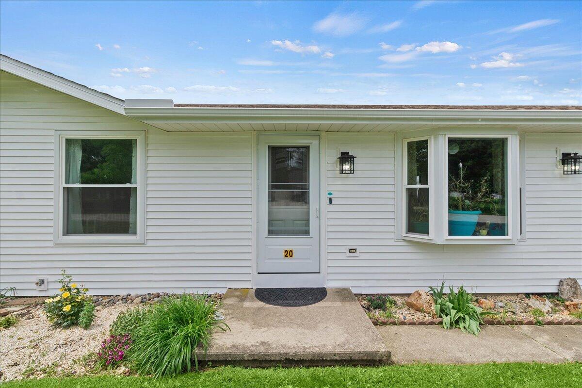 20 Dooley Drive, North Lewisburg, Ohio 43060