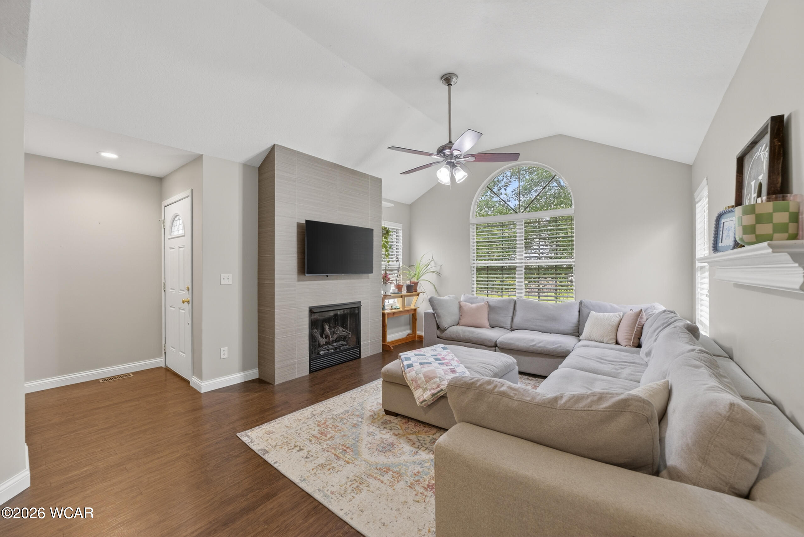 2277 Fox Run Circle, Findlay, Ohio