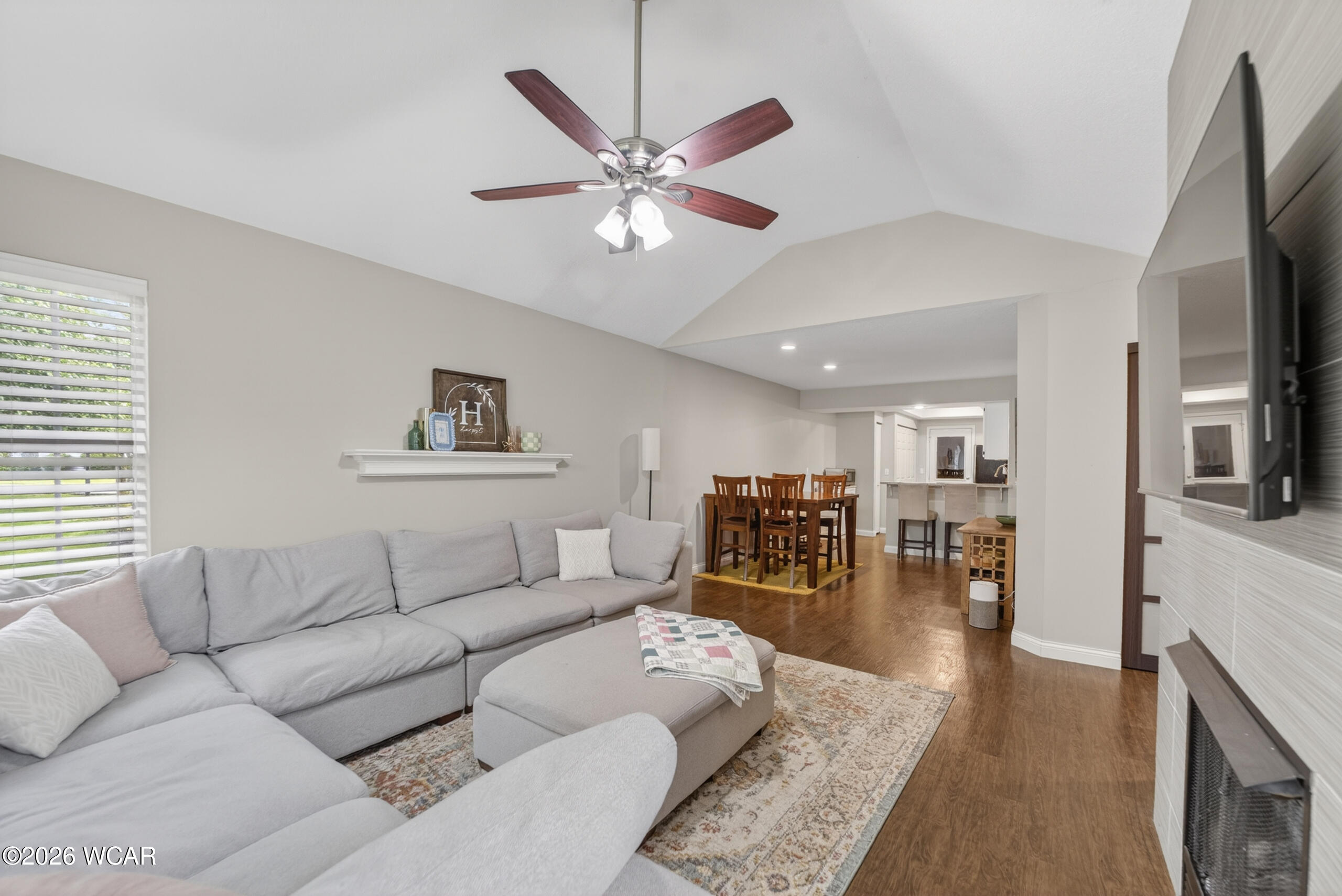 2277 Fox Run Circle, Findlay, Ohio