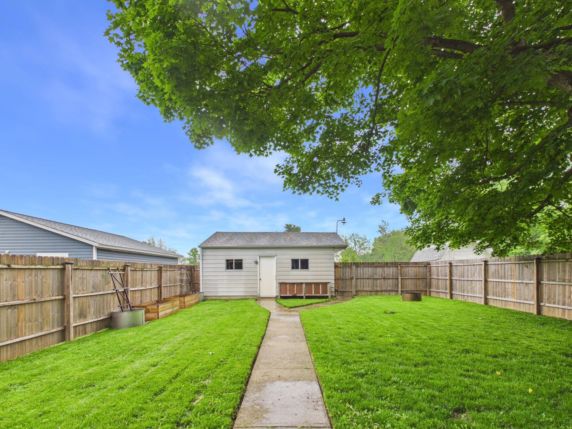 7947 State Route 41, Troy, Ohio 45373