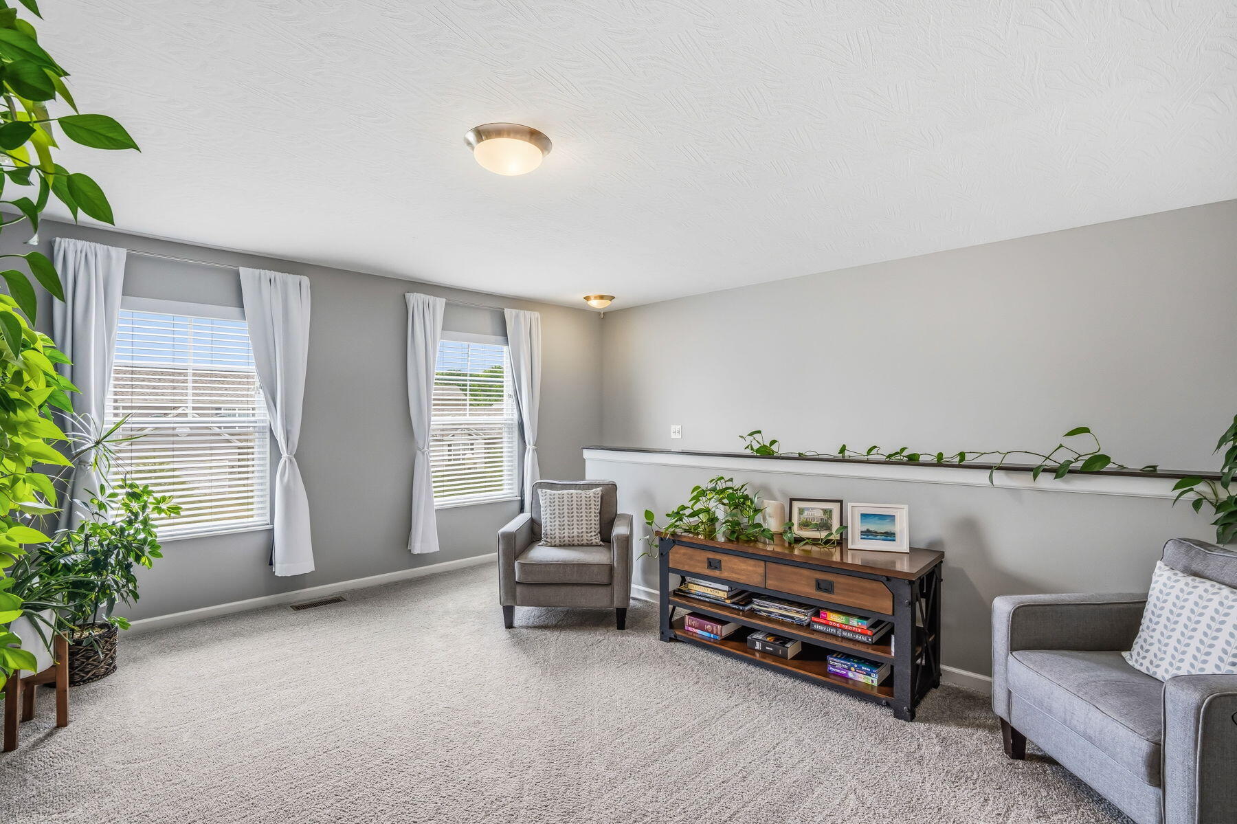 1275 Meadow View Drive, Marysville, Ohio 43040