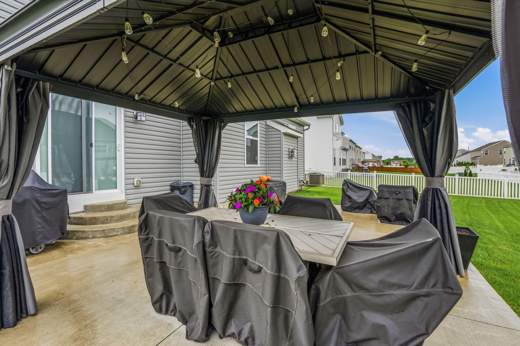 1275 Meadow View Drive, Marysville, Ohio 43040