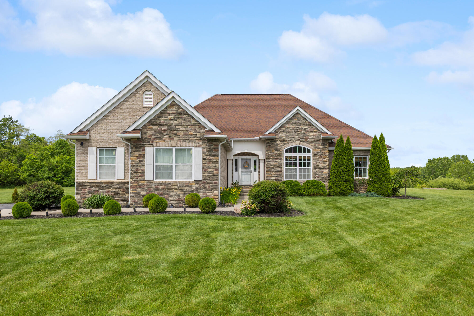 53 Clubhouse Drive, South Charleston, Ohio 45368