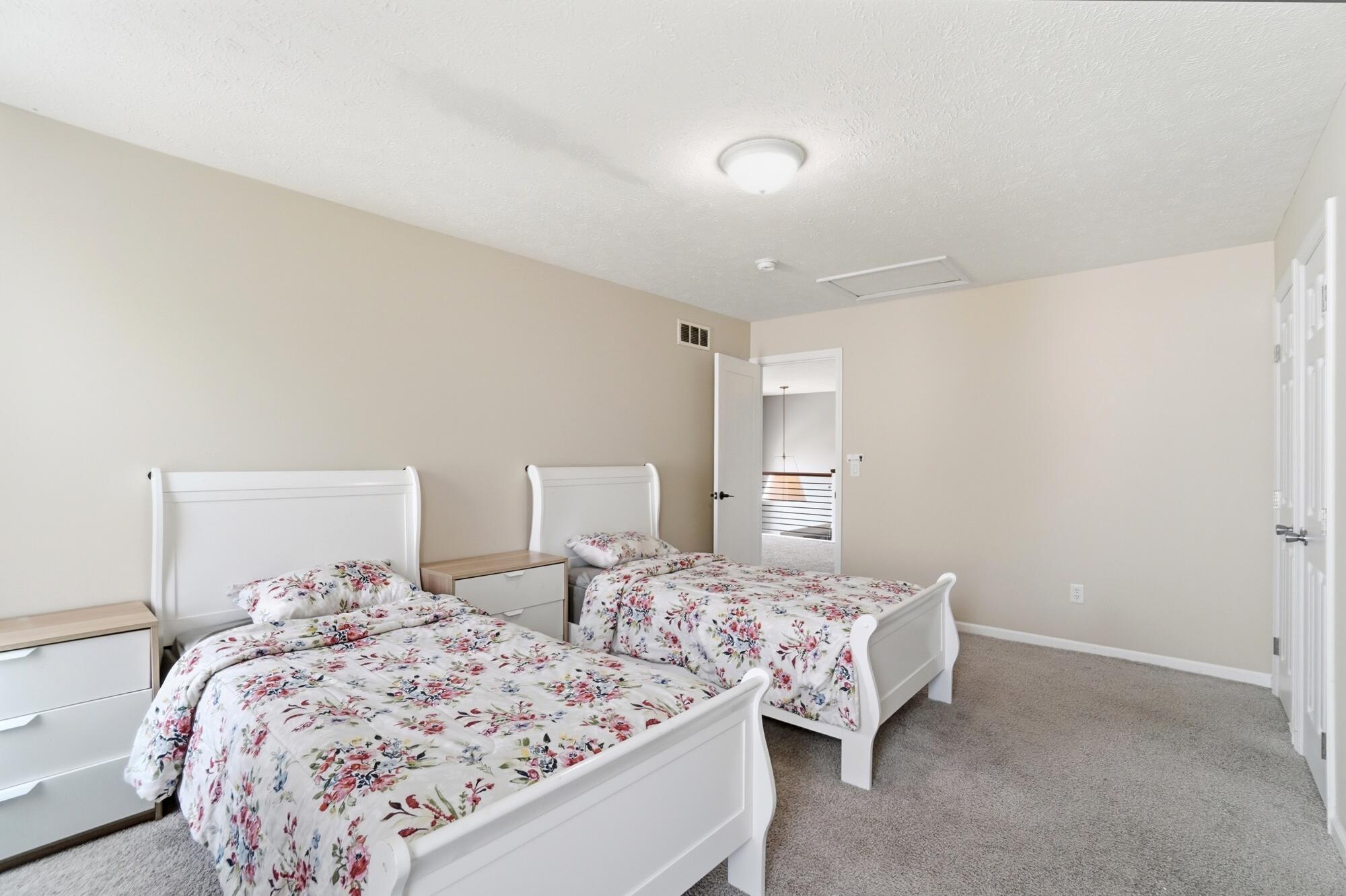 166 Regency Square, Maineville, Ohio 45039