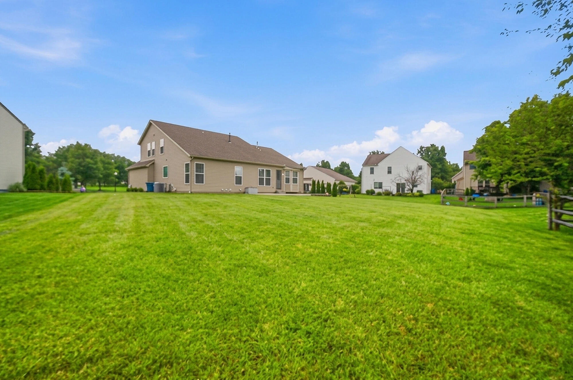166 Regency Square, Maineville, Ohio 45039