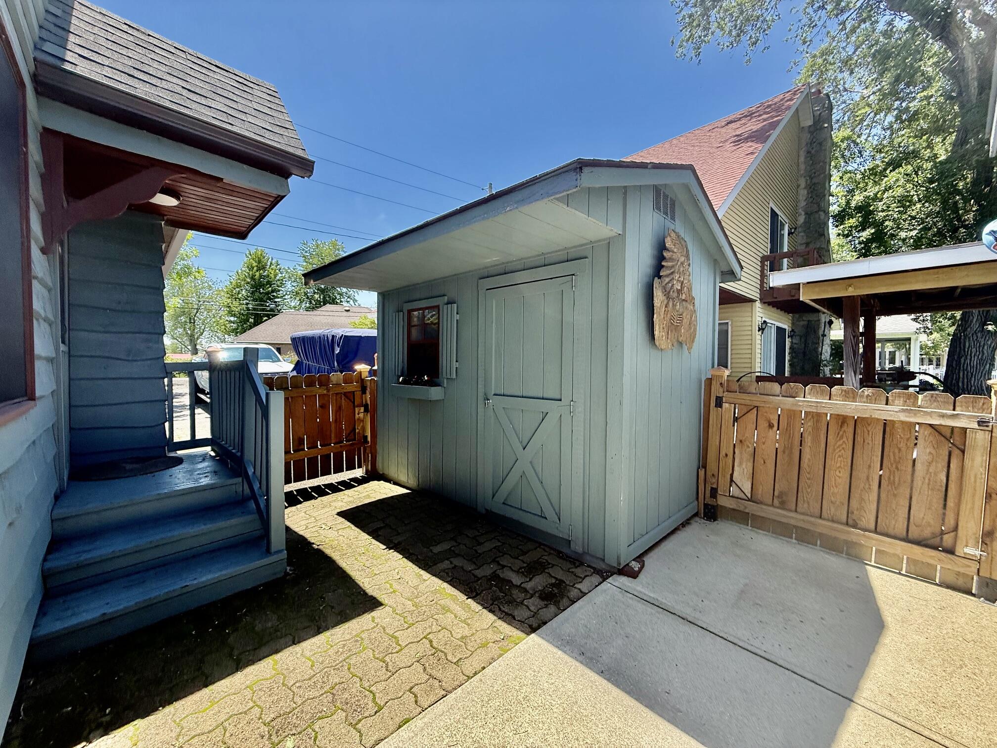 9292 Buckeye Drive, Huntsville, Ohio 43324