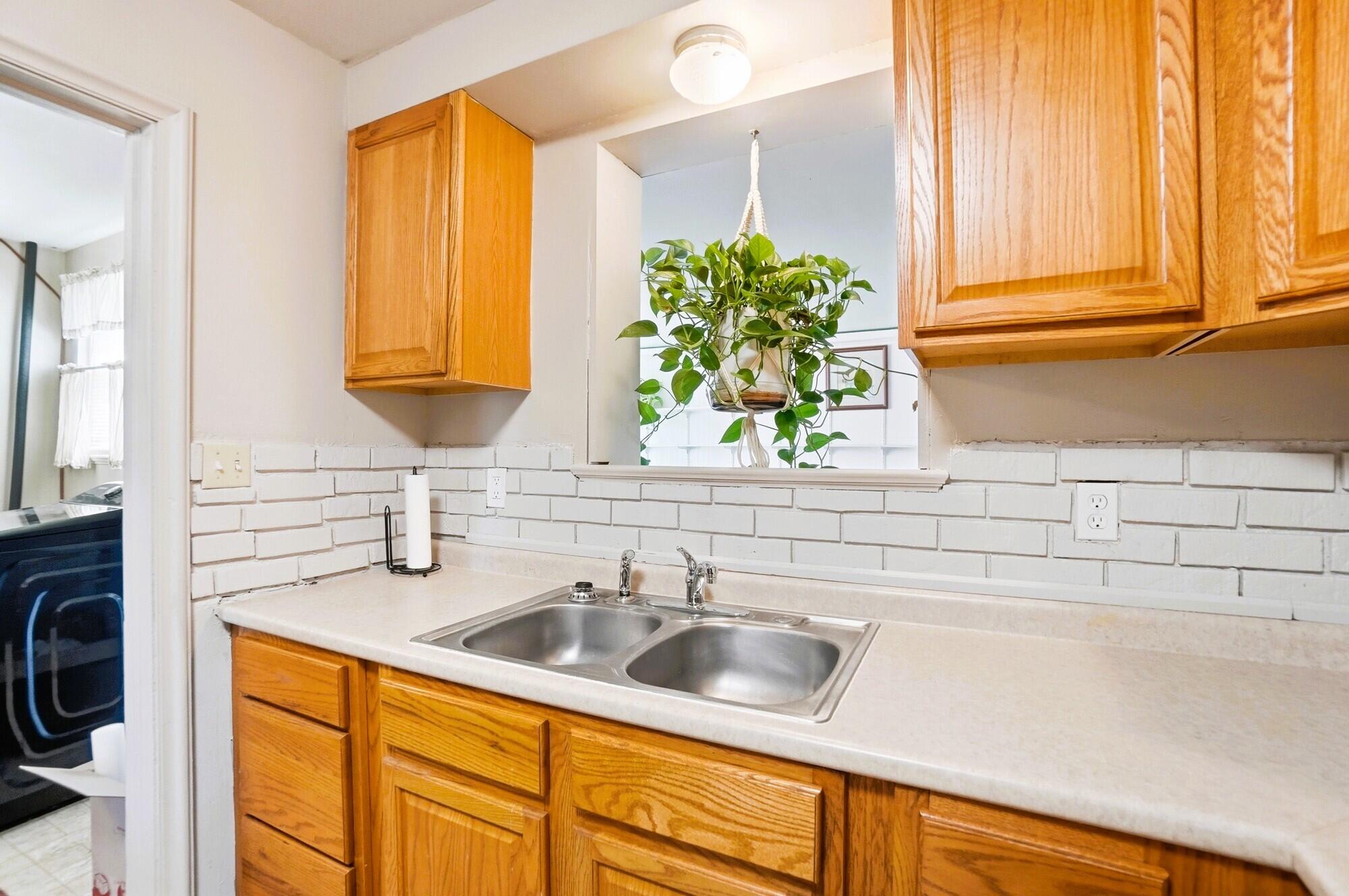 431 Meadow Lane, Springfield, Ohio 45505