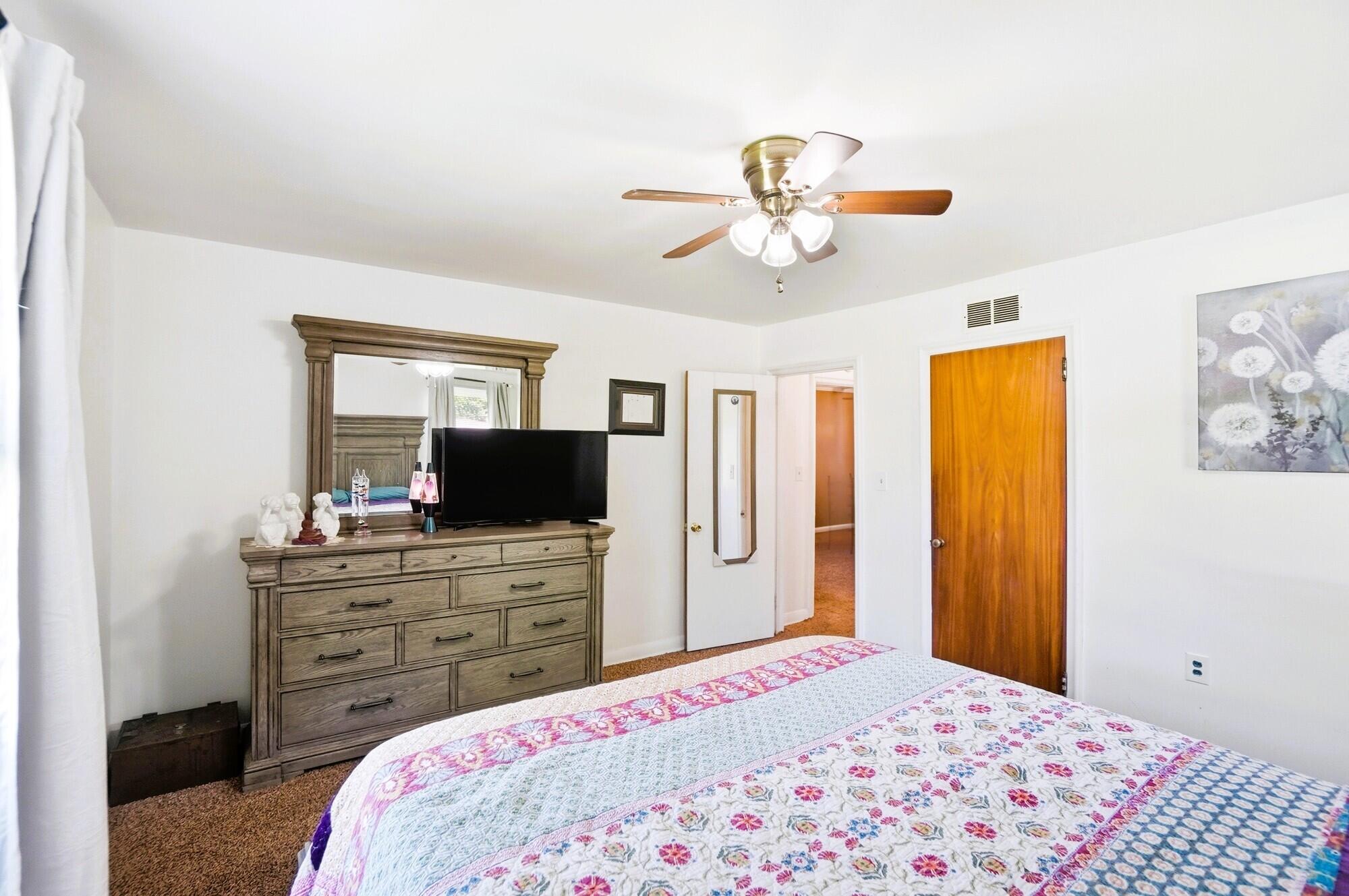 431 Meadow Lane, Springfield, Ohio 45505