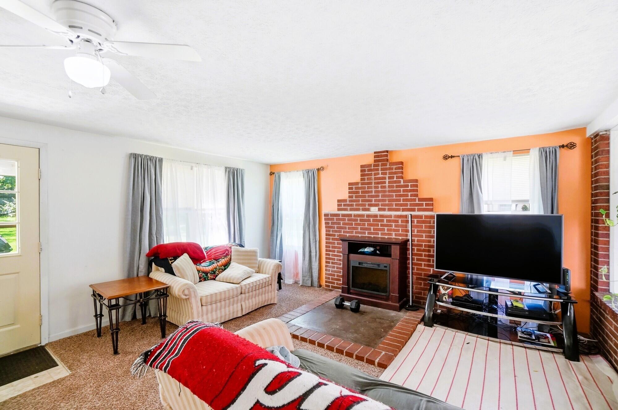 431 Meadow Lane, Springfield, Ohio 45505
