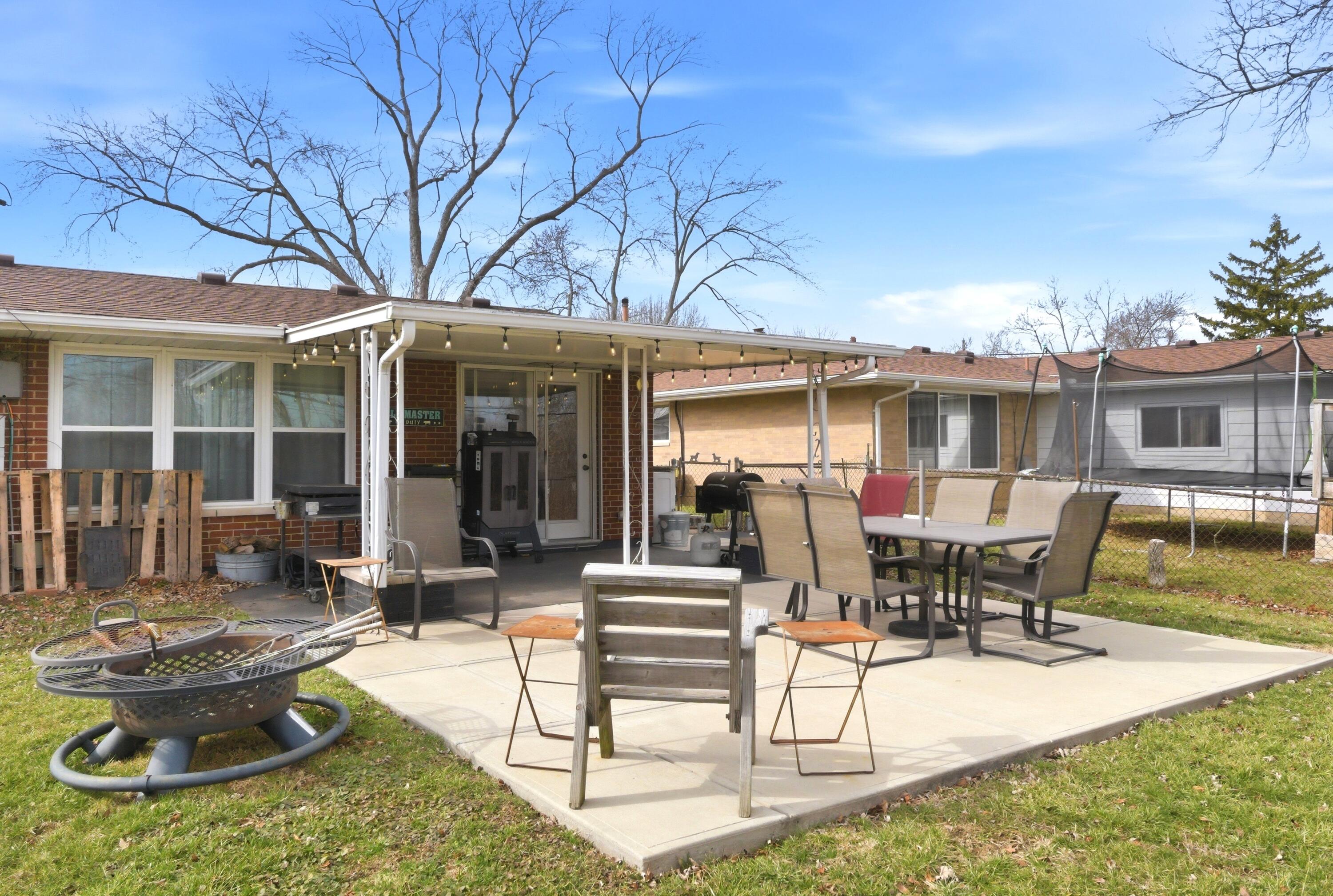 1408 Mapleridge Drive, Fairborn, Ohio 45324