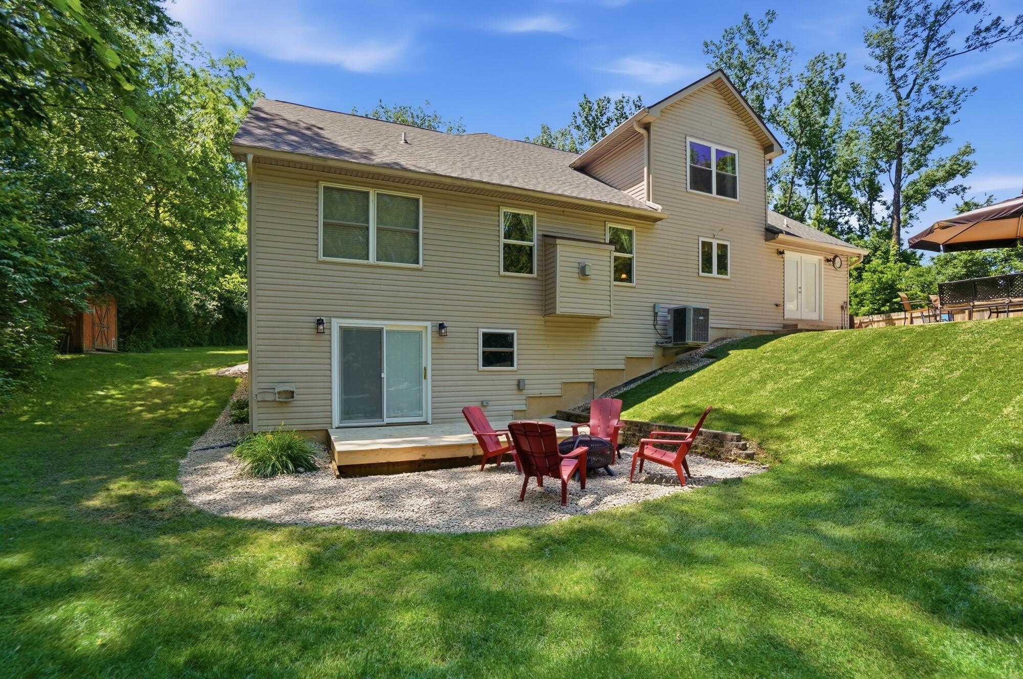 260 California Avenue, Springfield, Ohio 45505
