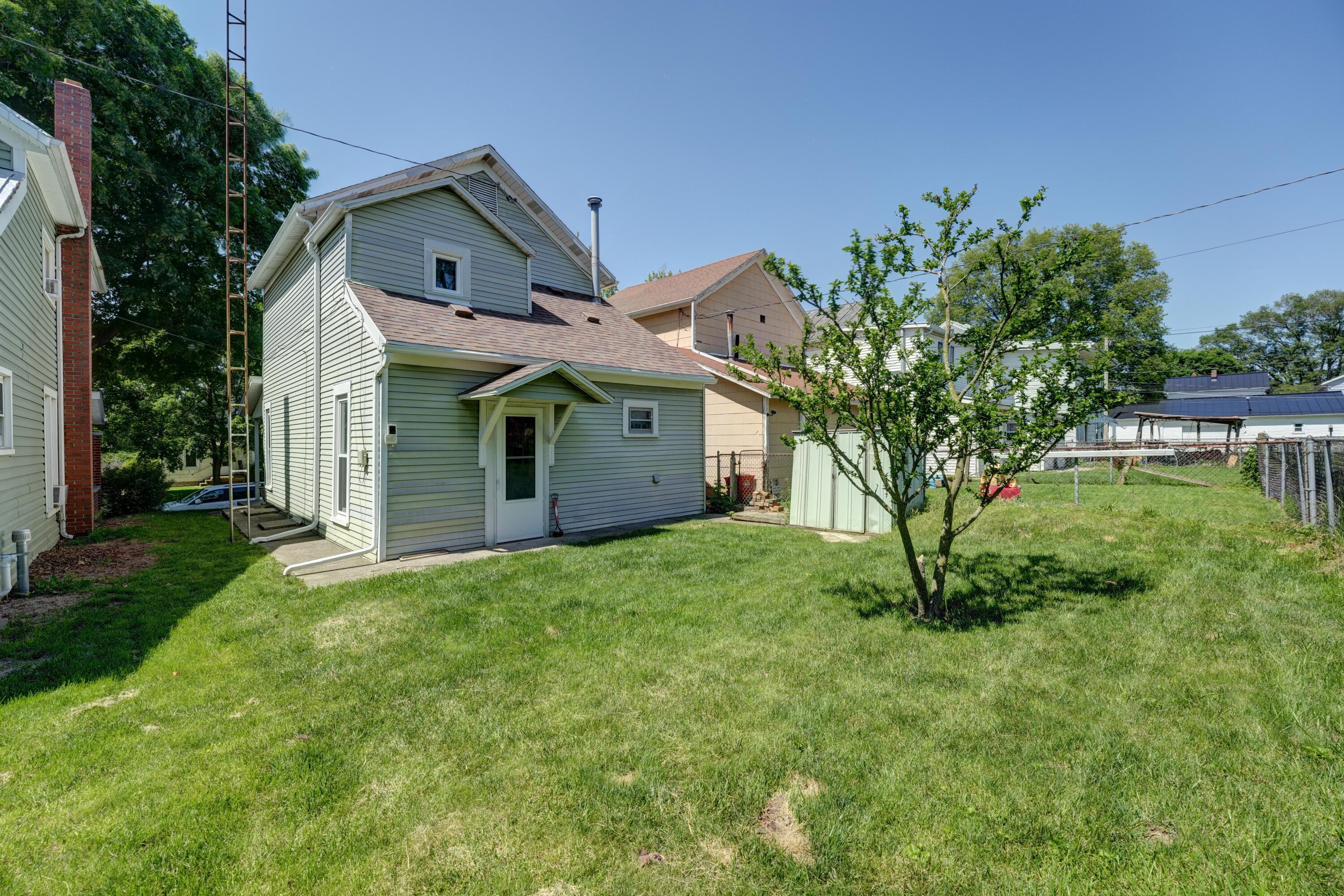 327 Water Street, Greenville, Ohio 45331