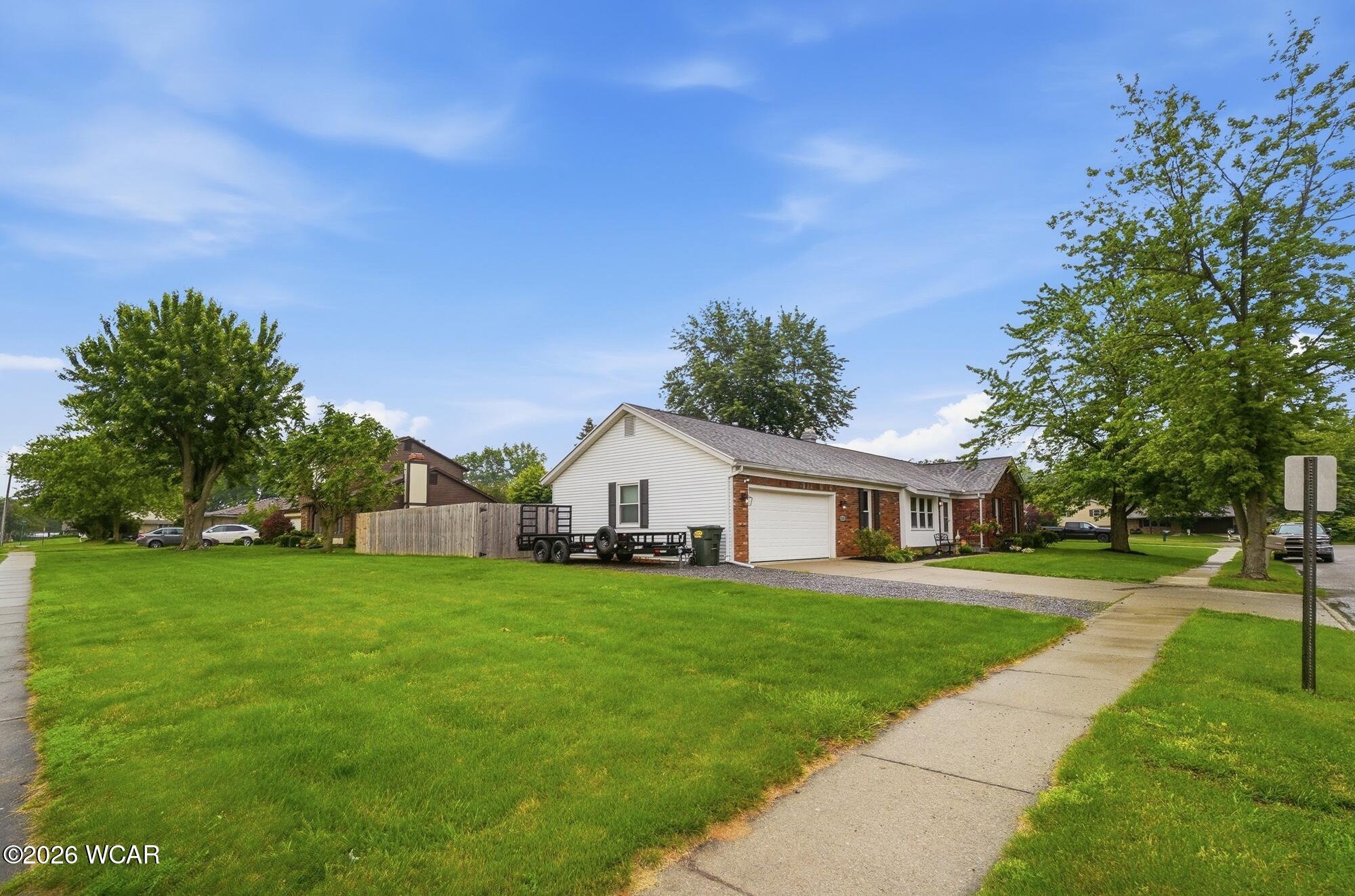 2142 Kimberly Drive, Lima, Ohio