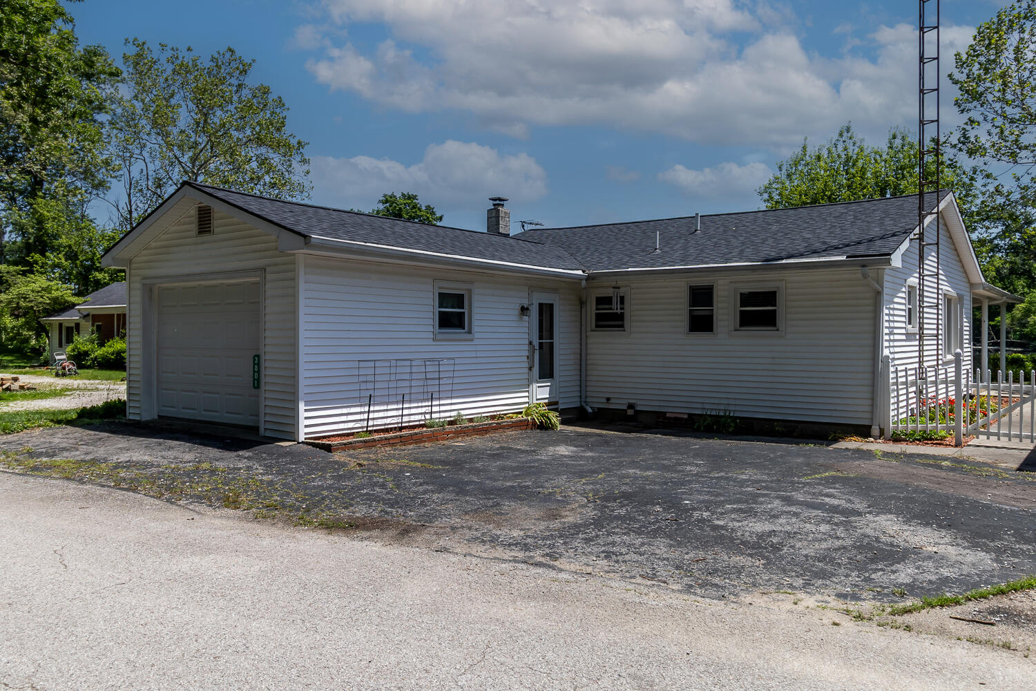 3801 West Drive, Greenville, Ohio 45331