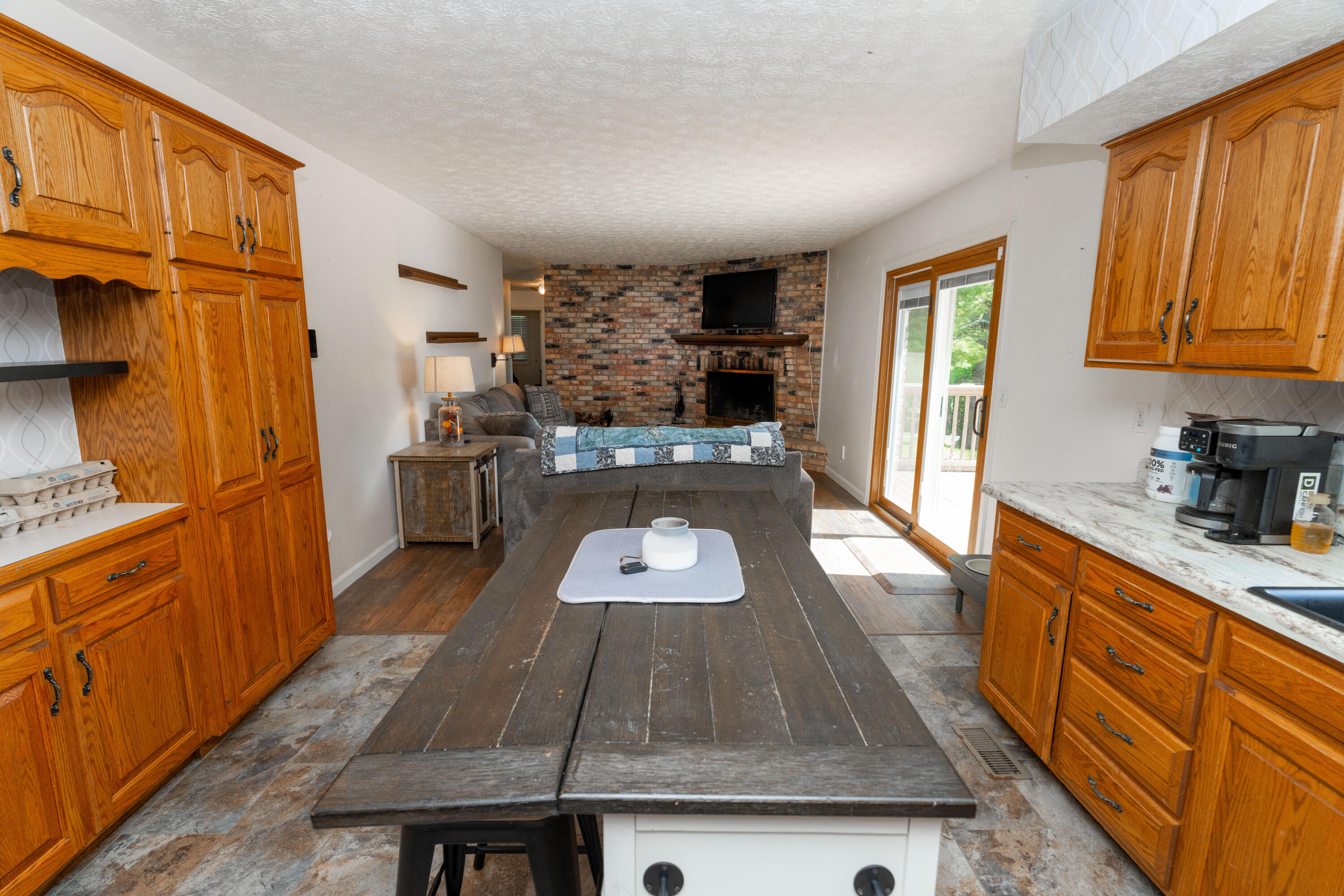 6126 Knollwood Road, Springfield, Ohio 45502