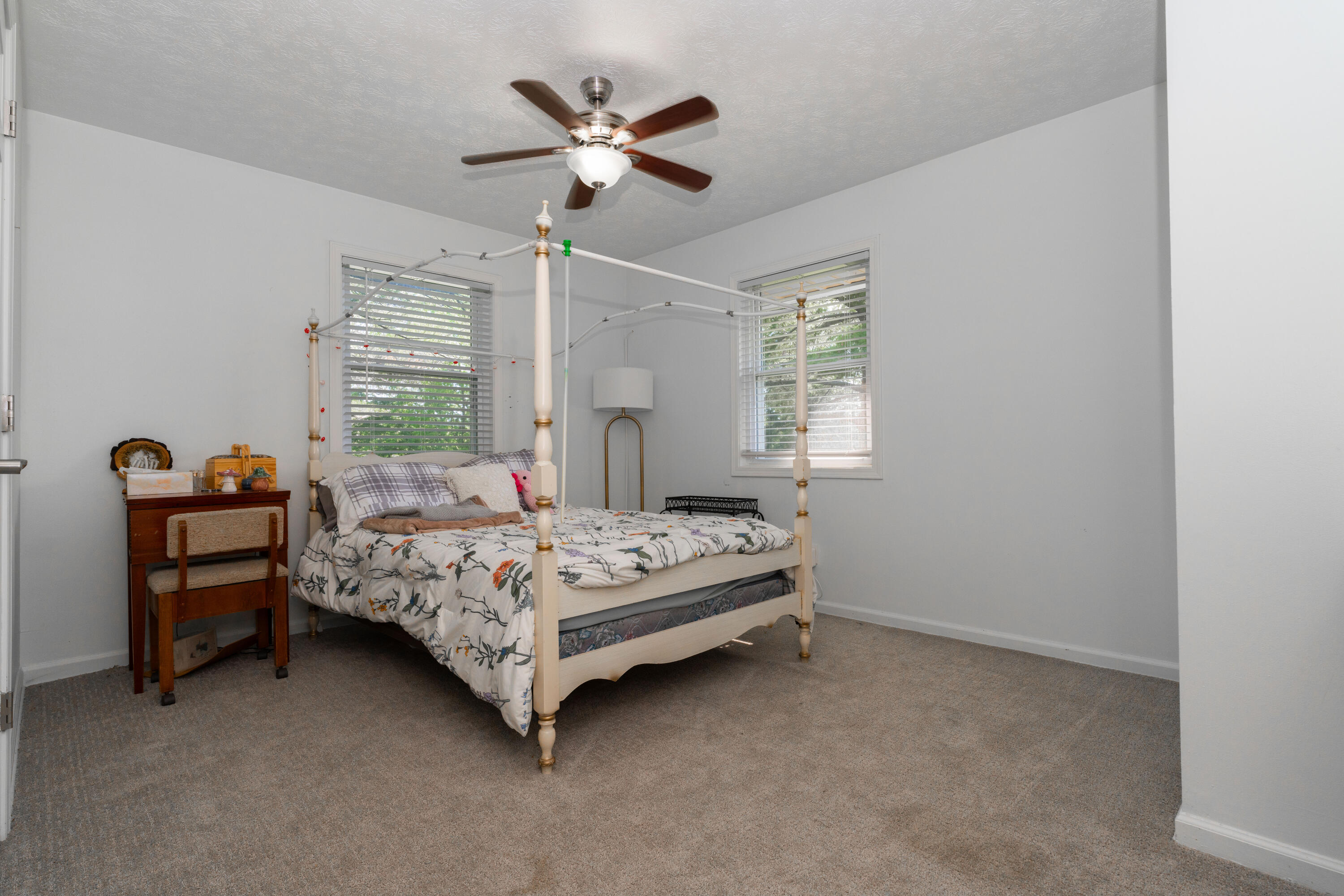 6126 Knollwood Road, Springfield, Ohio 45502