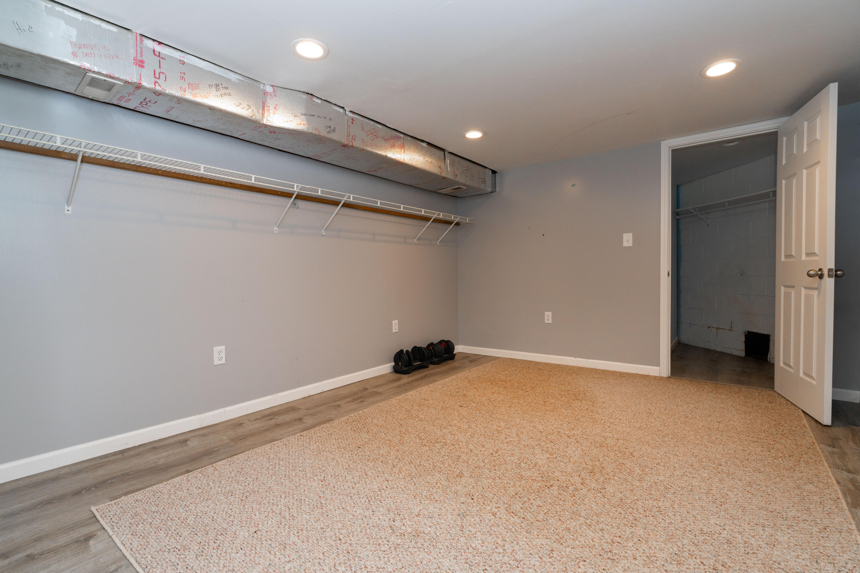 6126 Knollwood Road, Springfield, Ohio 45502