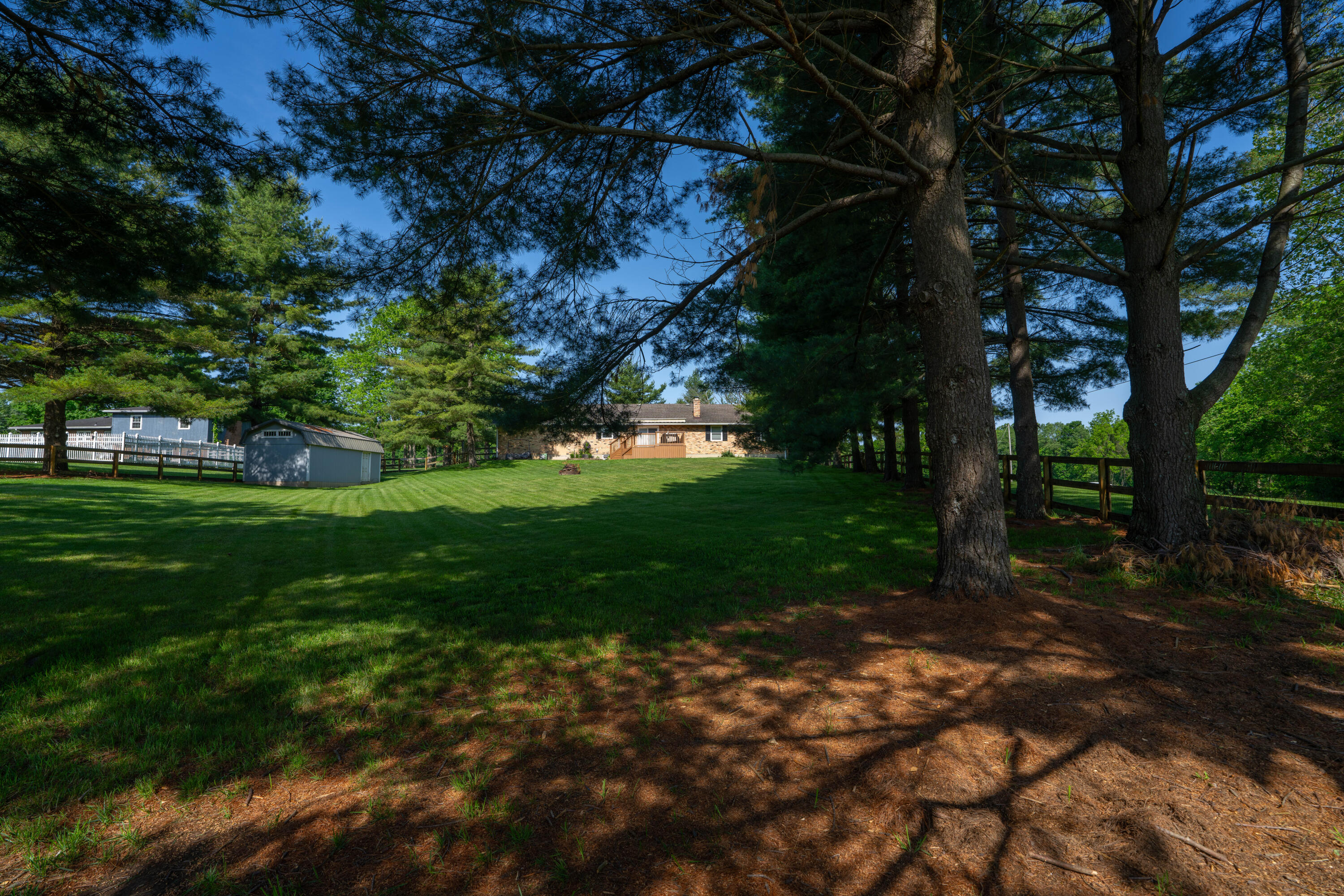 6126 Knollwood Road, Springfield, Ohio 45502