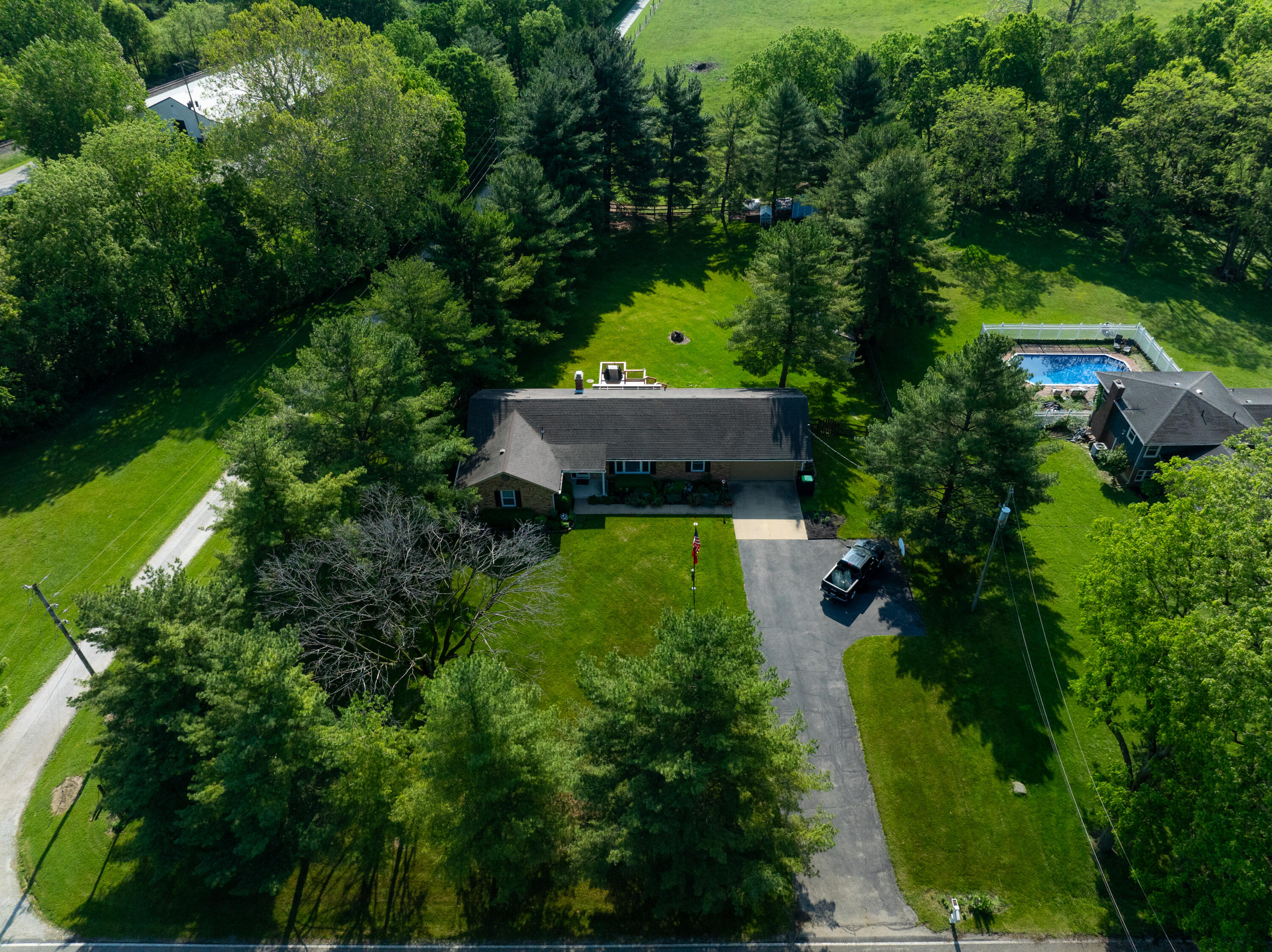 6126 Knollwood Road, Springfield, Ohio 45502