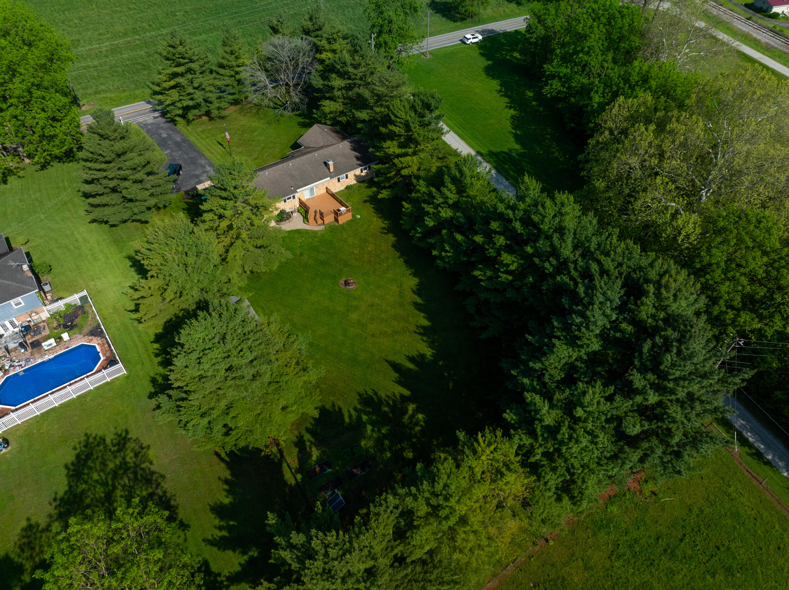 6126 Knollwood Road, Springfield, Ohio 45502