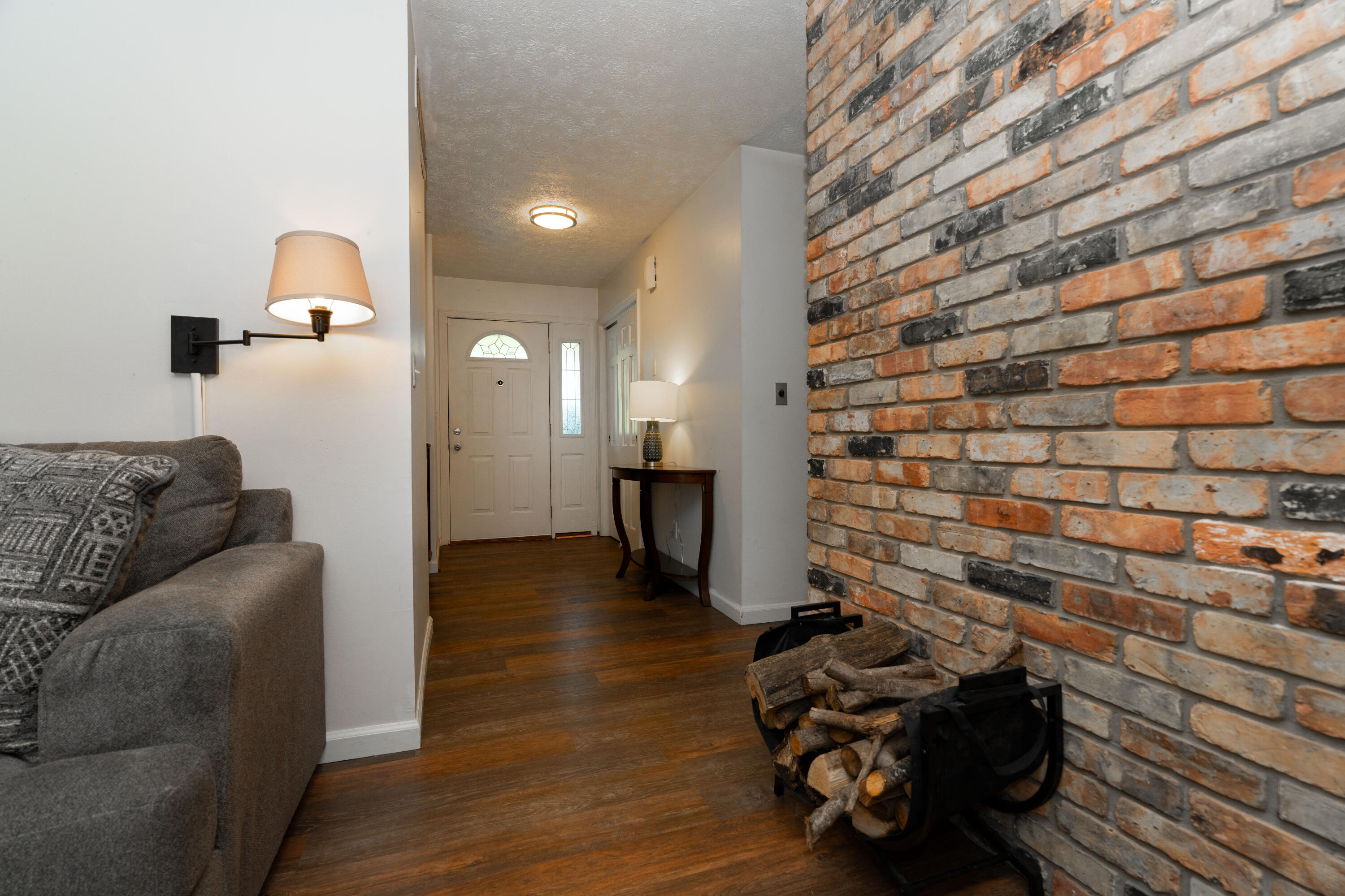 6126 Knollwood Road, Springfield, Ohio 45502