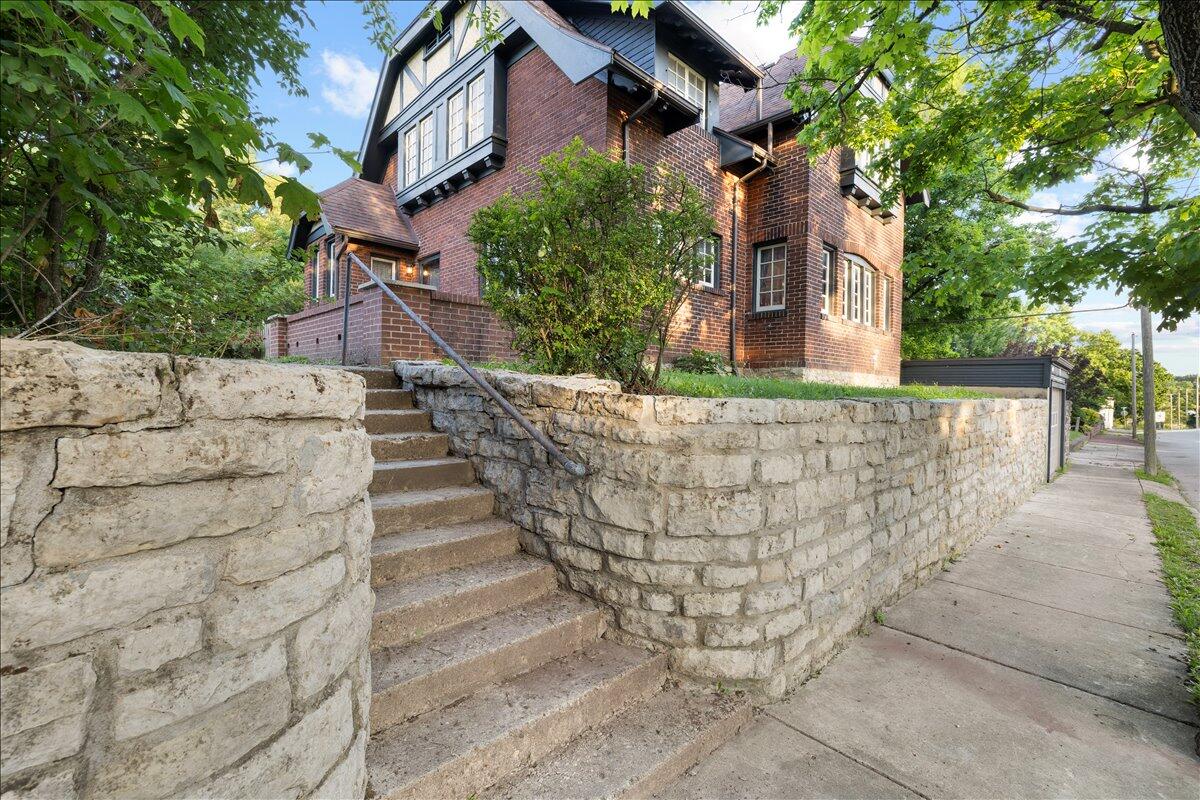 218 Forrest Avenue, Springfield, Ohio 45505