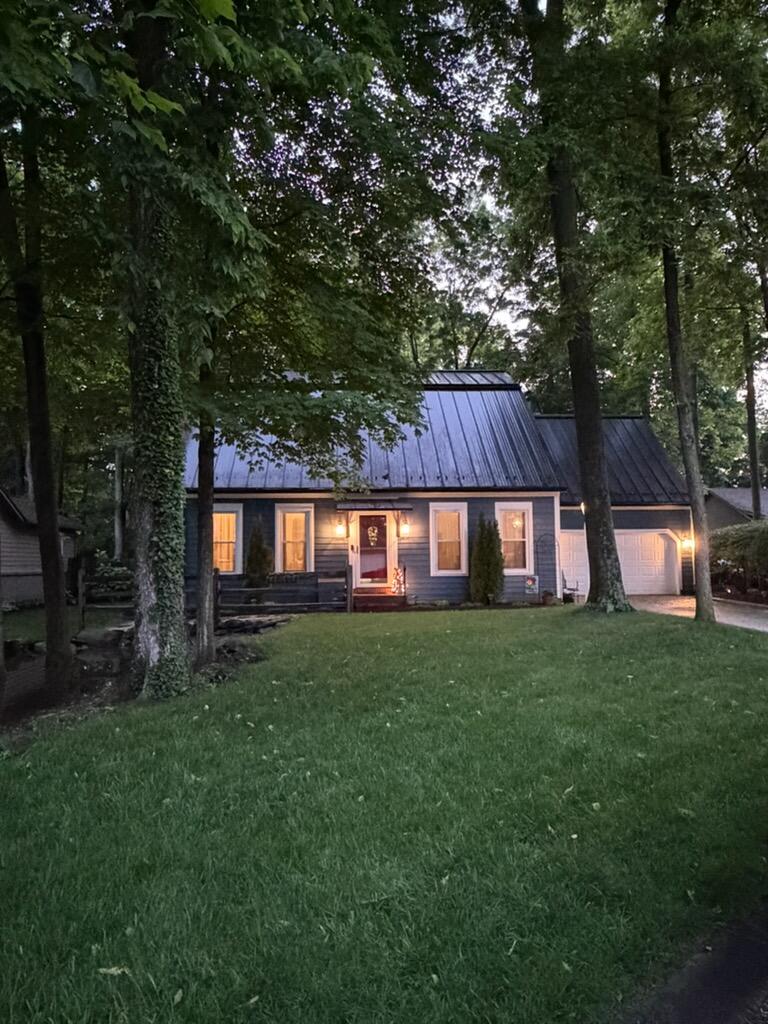 360 Locust View Way, Troy, Ohio 45373