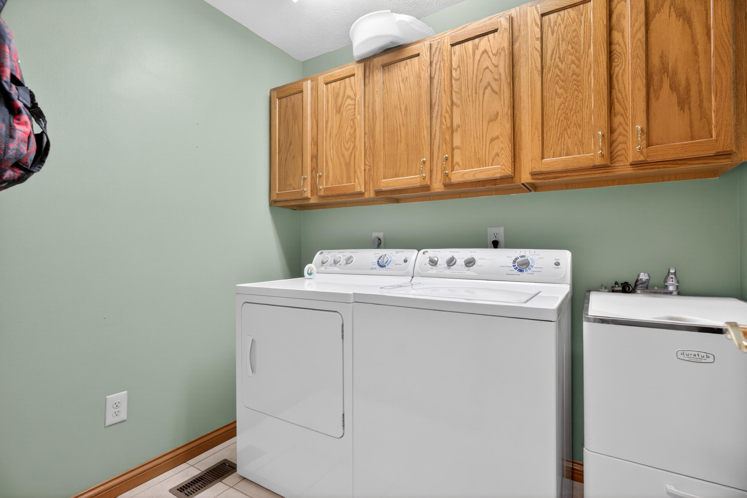 1665 Marby Drive, Troy, Ohio 45373