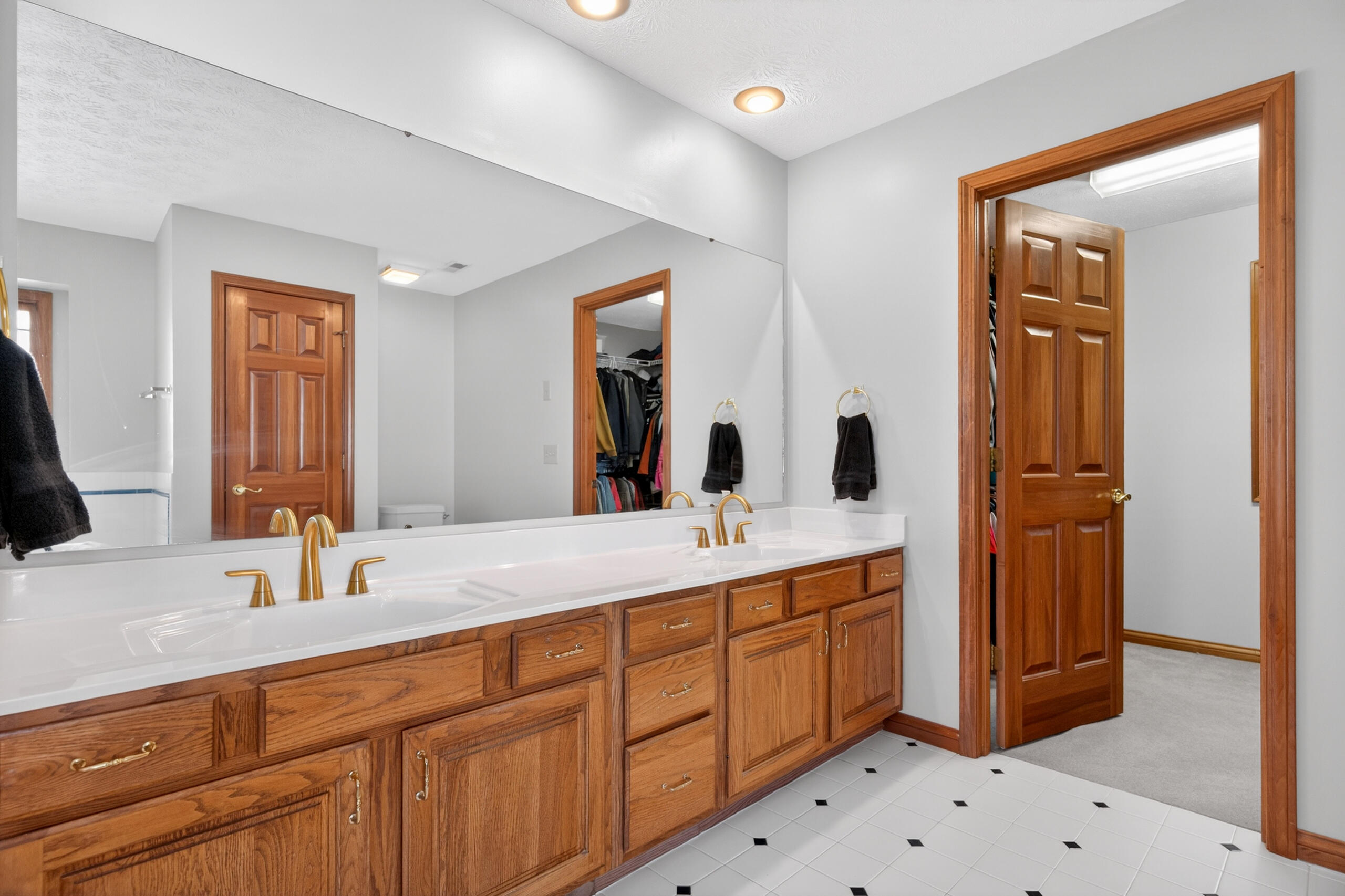 1665 Marby Drive, Troy, Ohio 45373