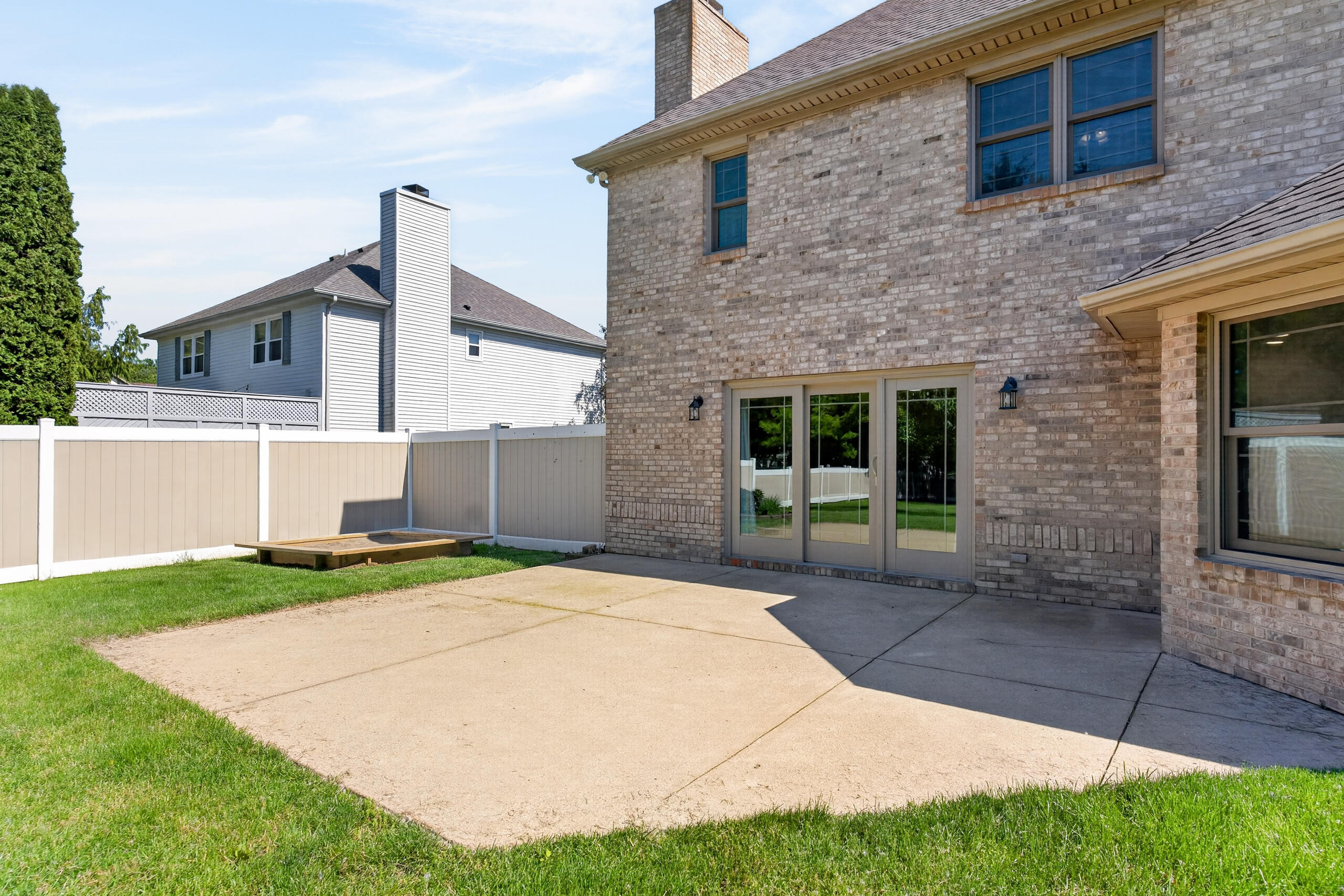 1665 Marby Drive, Troy, Ohio 45373