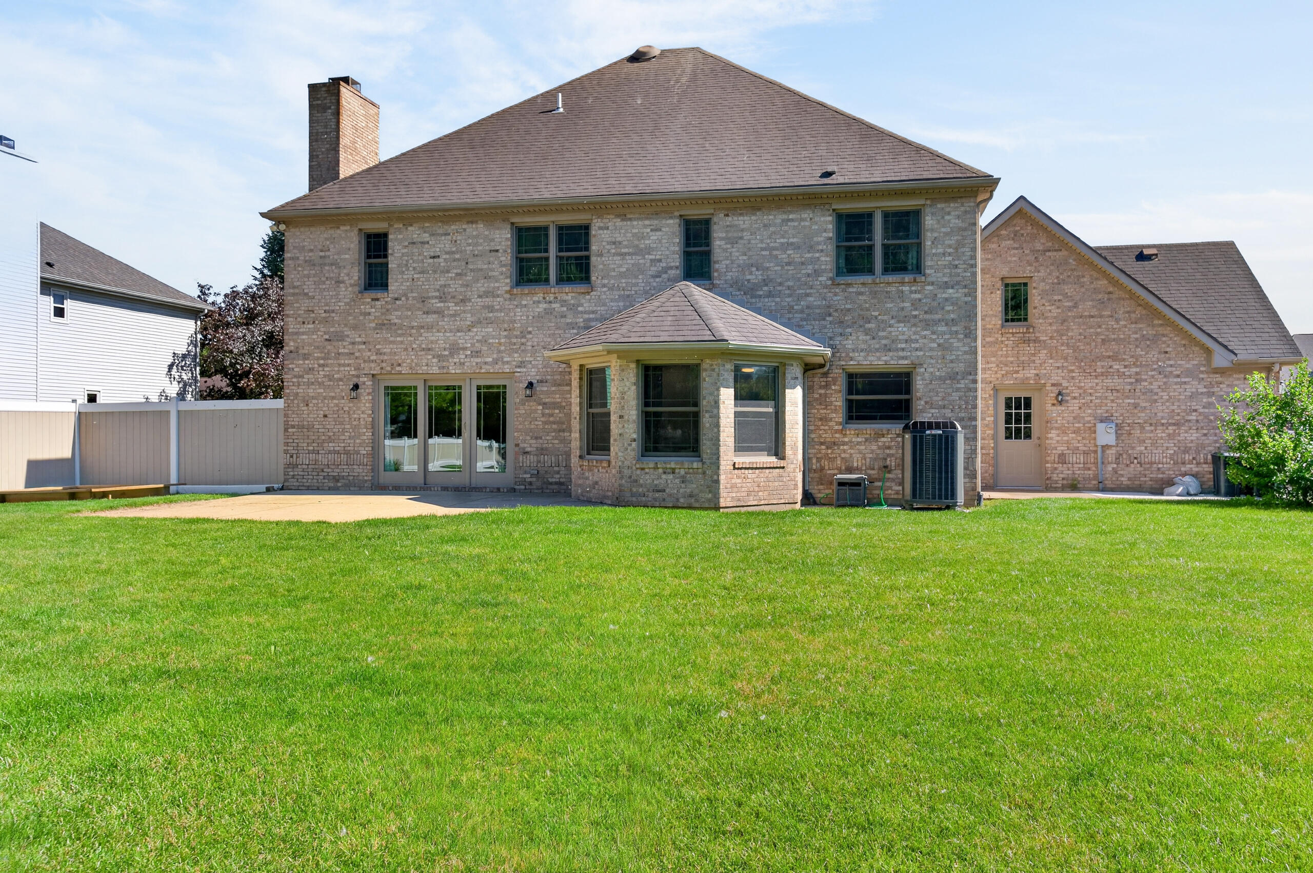 1665 Marby Drive, Troy, Ohio 45373