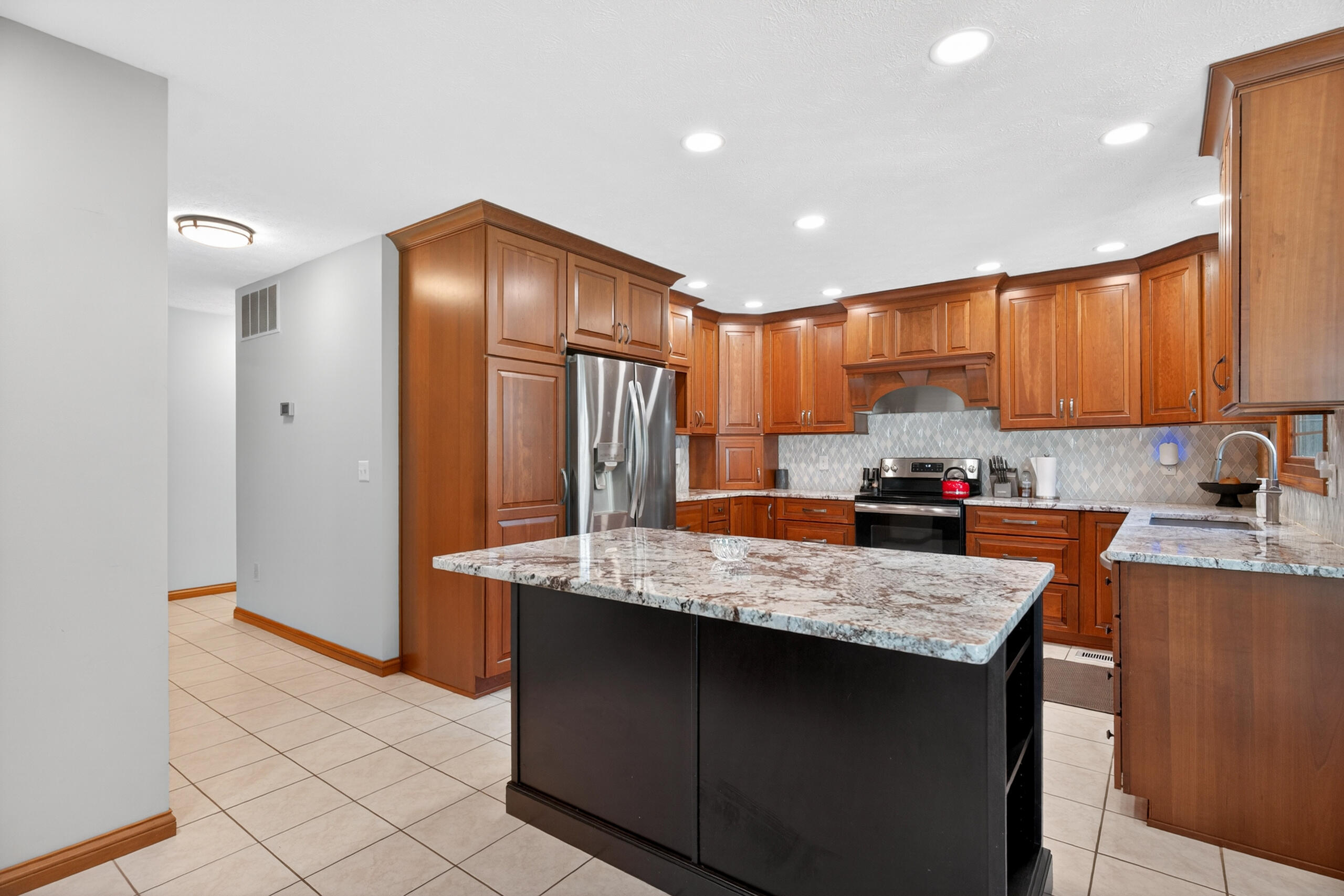 1665 Marby Drive, Troy, Ohio 45373
